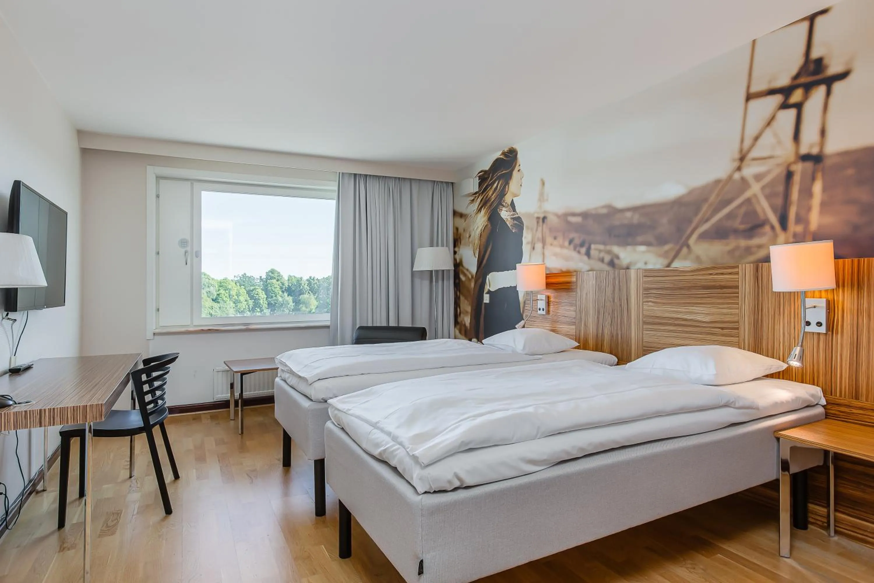 River view, Bed in Comfort Hotel Eskilstuna