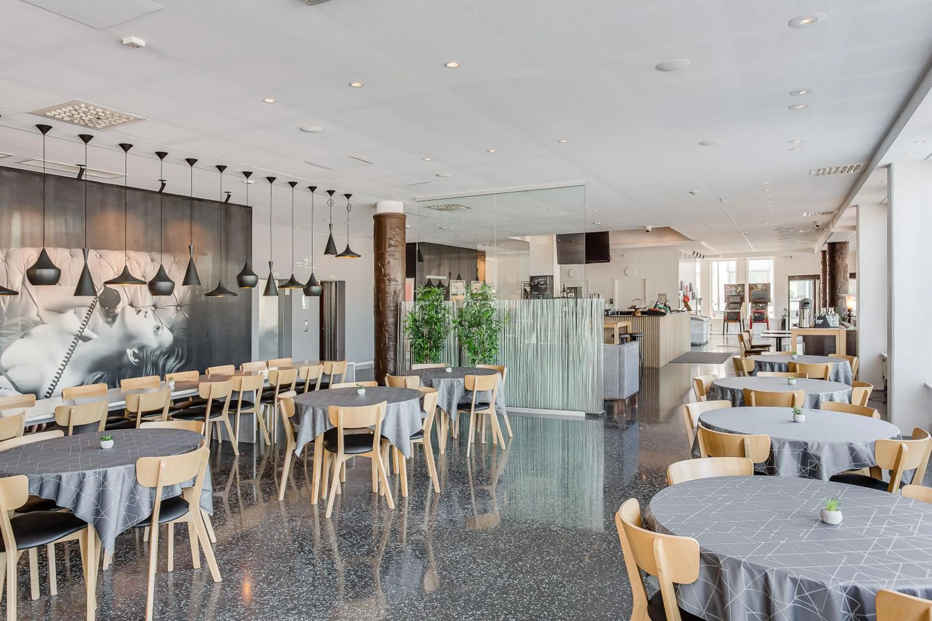 Restaurant/places to eat in Comfort Hotel Eskilstuna