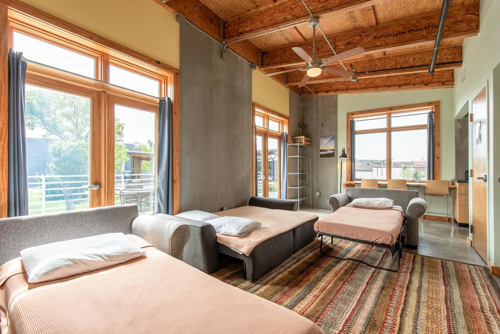 Living room in The Crash Pad: An Uncommon Hostel