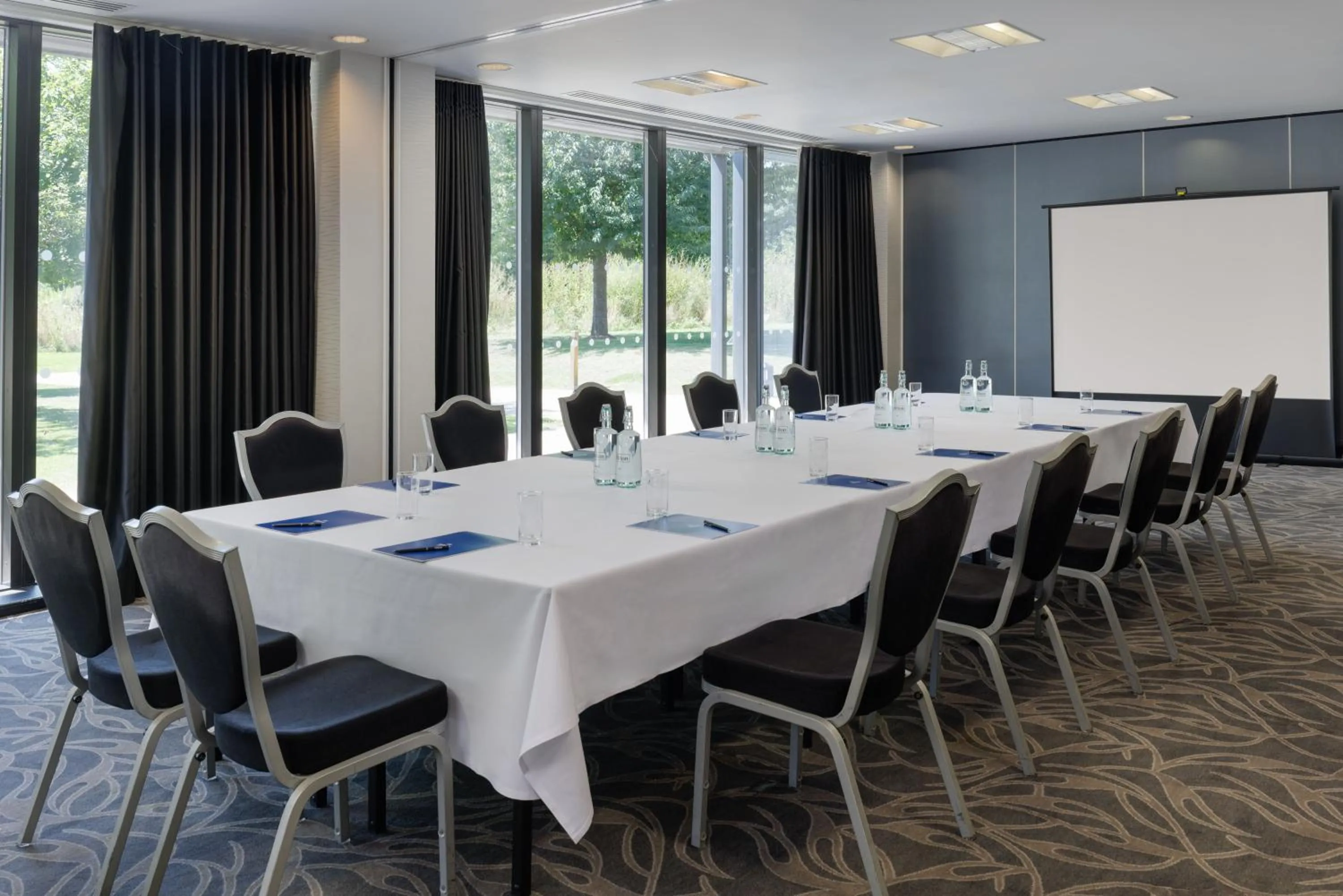 Meeting/conference room in Hilton London Syon Park