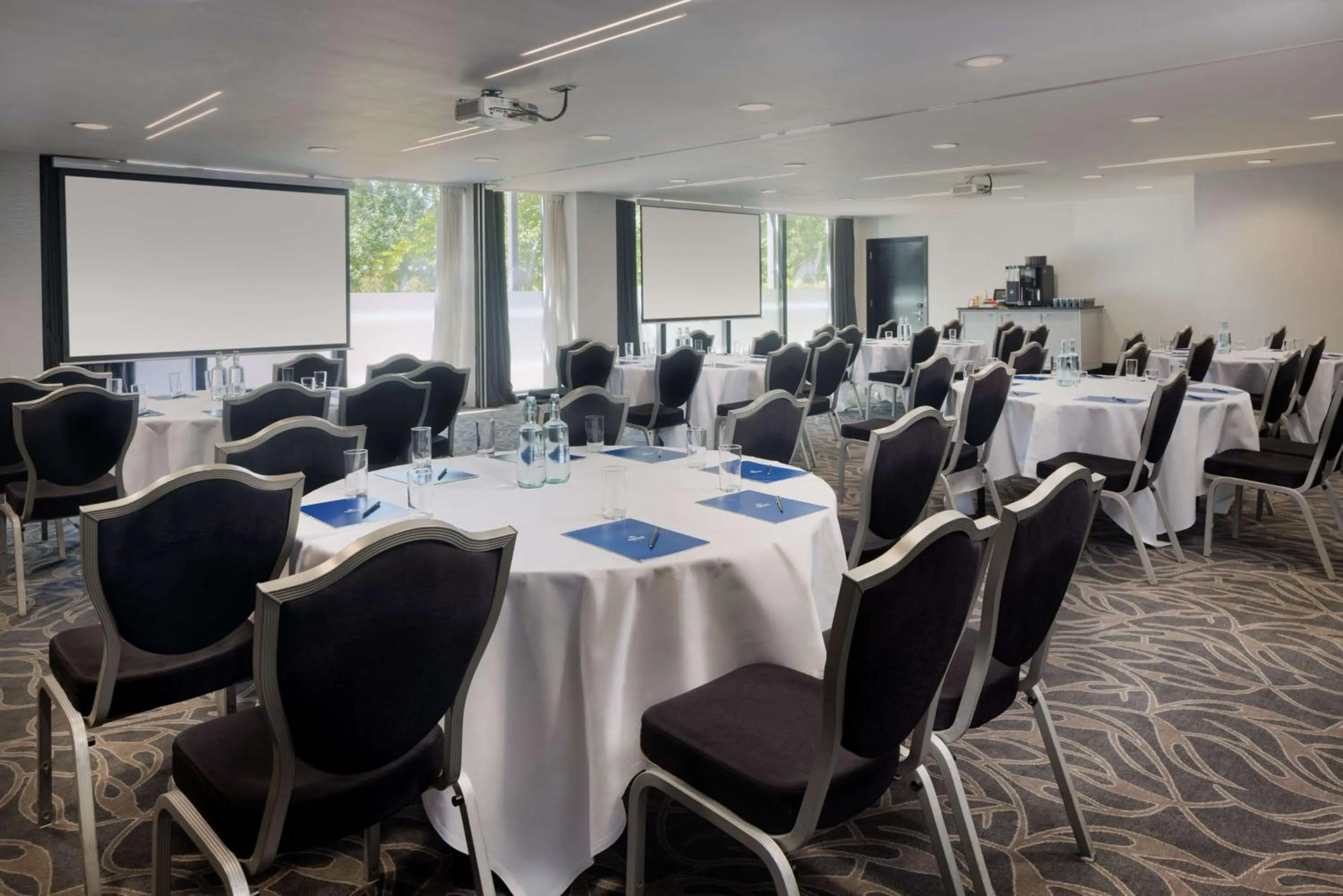 Meeting/conference room in Hilton London Syon Park