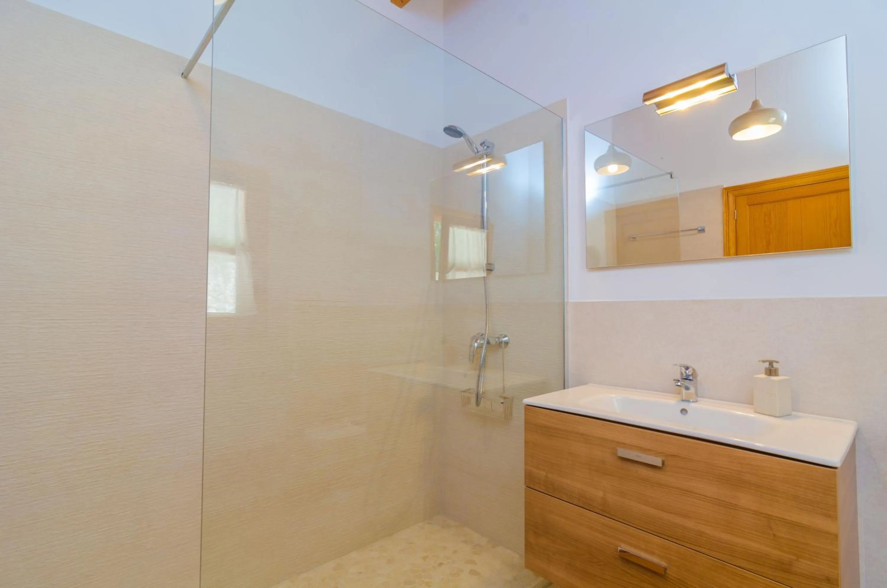 Bathroom in Son Mora