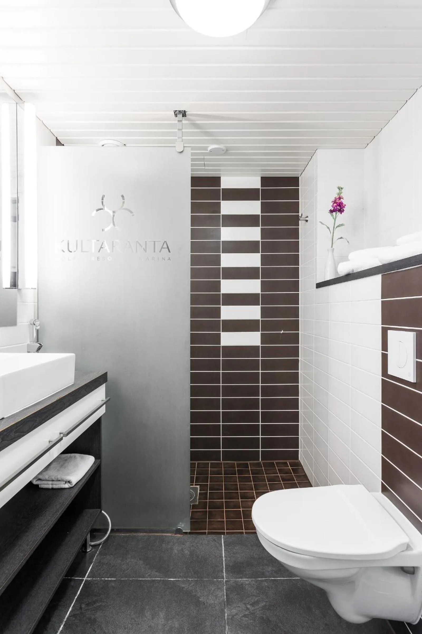 Bathroom in Kultaranta Resort