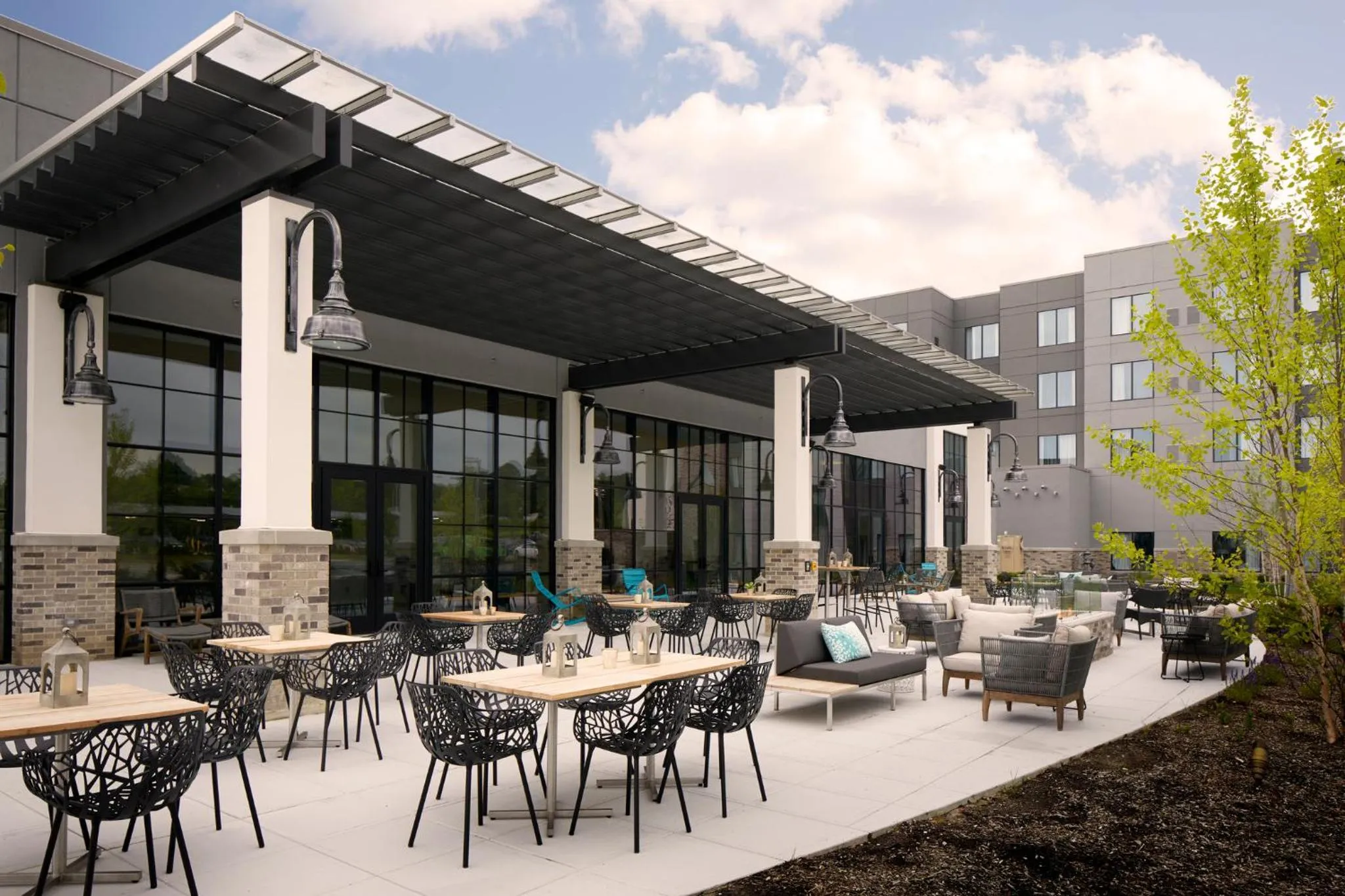 Balcony/Terrace in Archer Hotel Florham Park