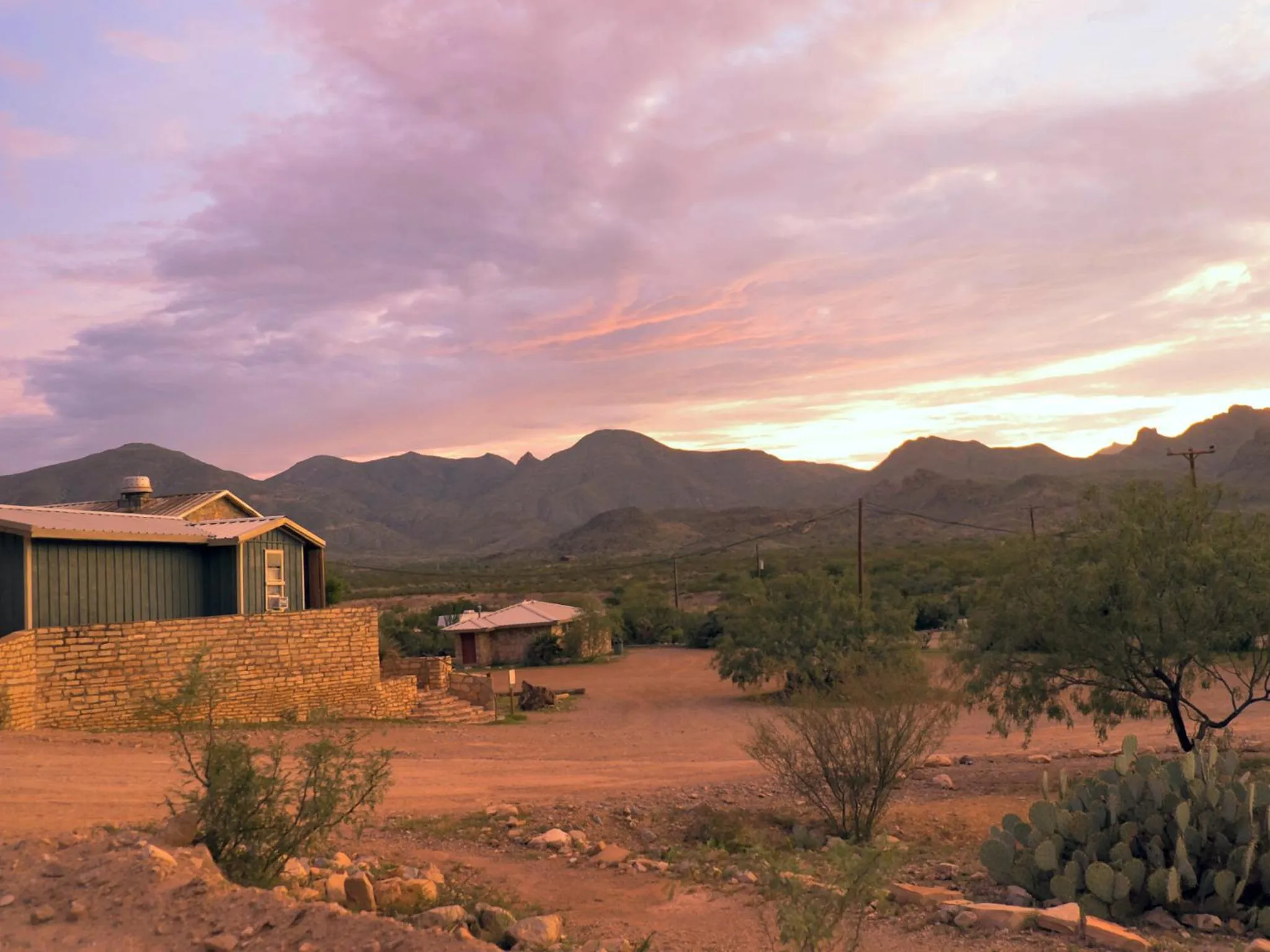 Day in Terlingua Ranch Lodge