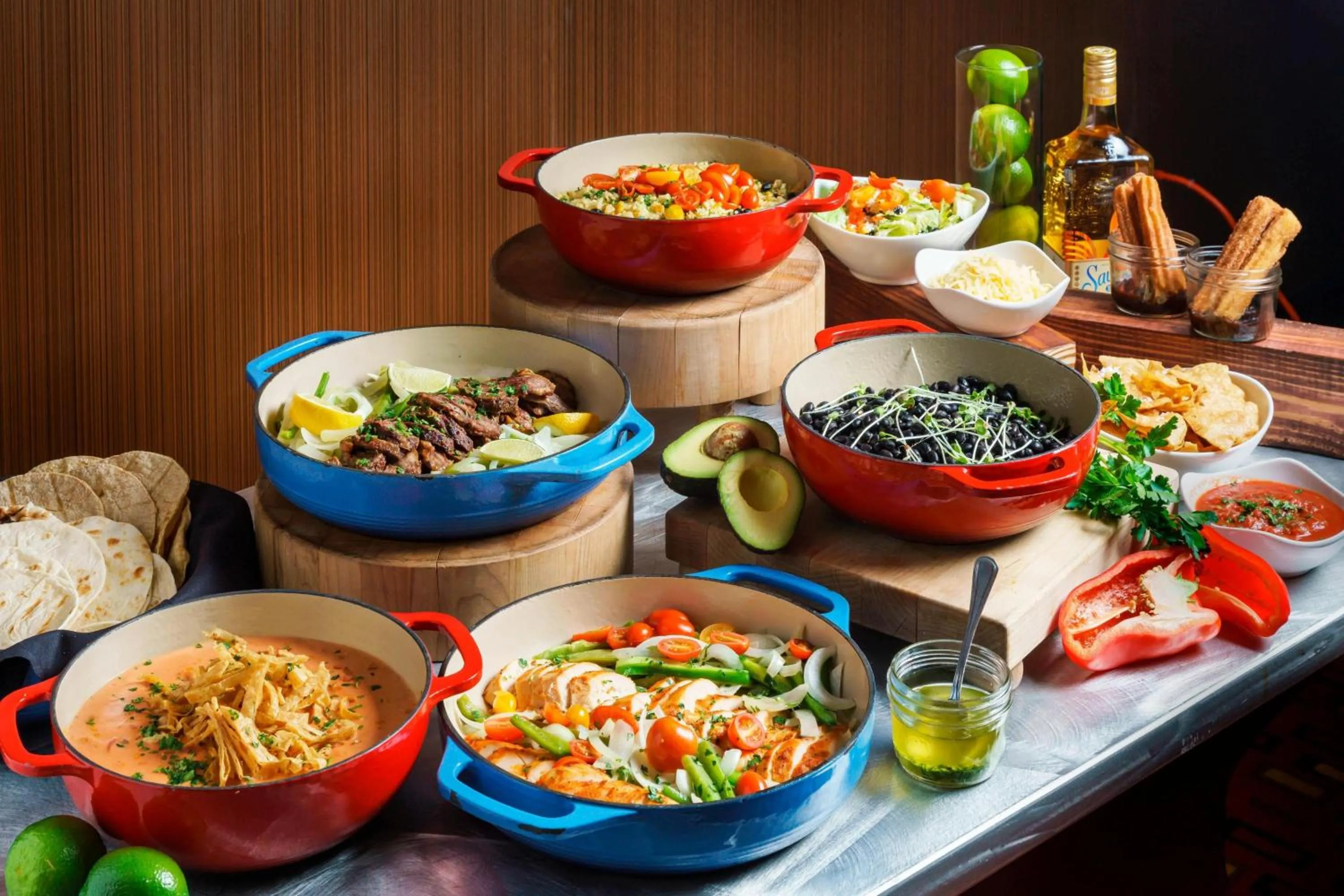 Meeting/conference room in Courtyard Chicago Downtown/Magnificent Mile