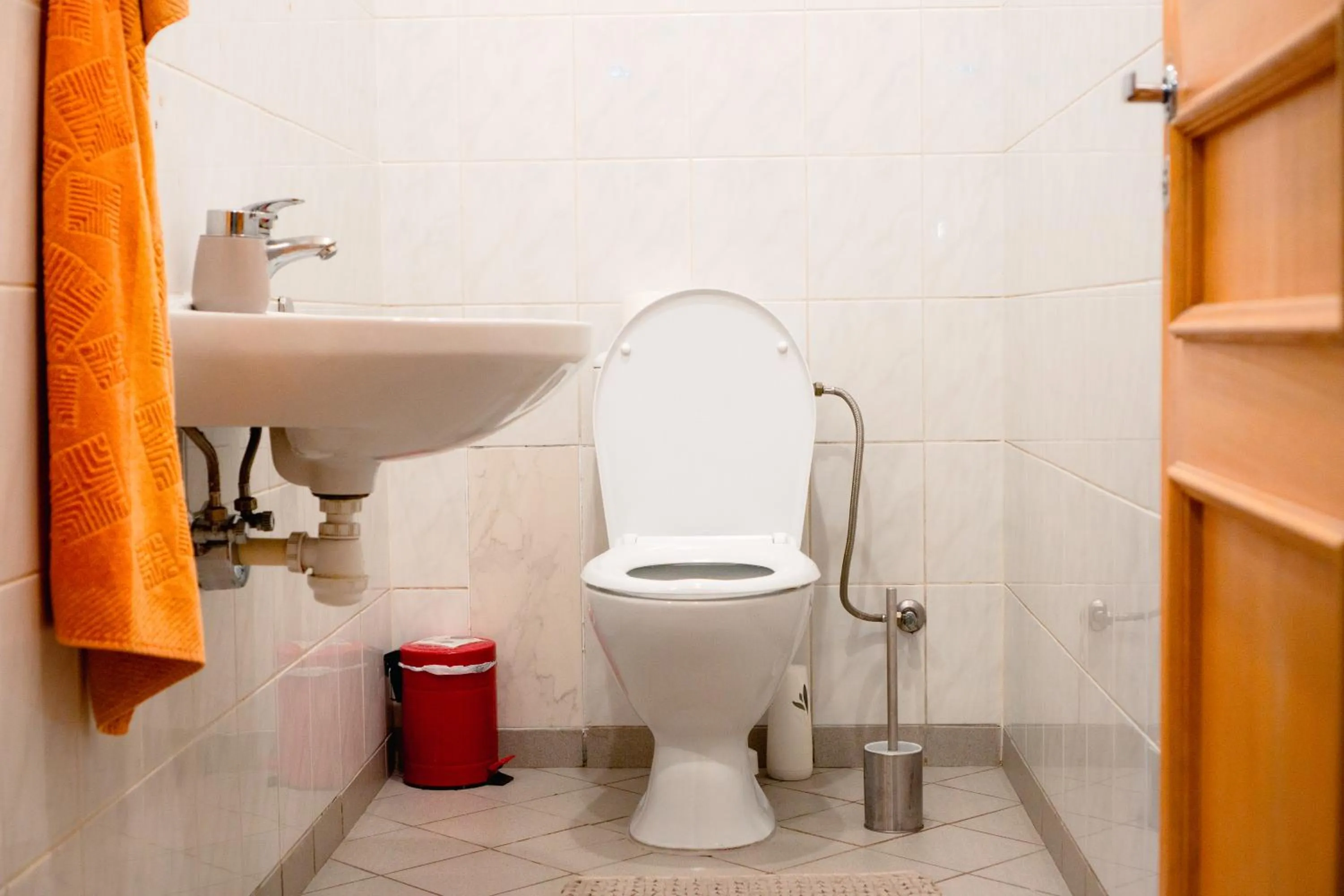 Bathroom in Cinnamon Sally Backpackers Hostel