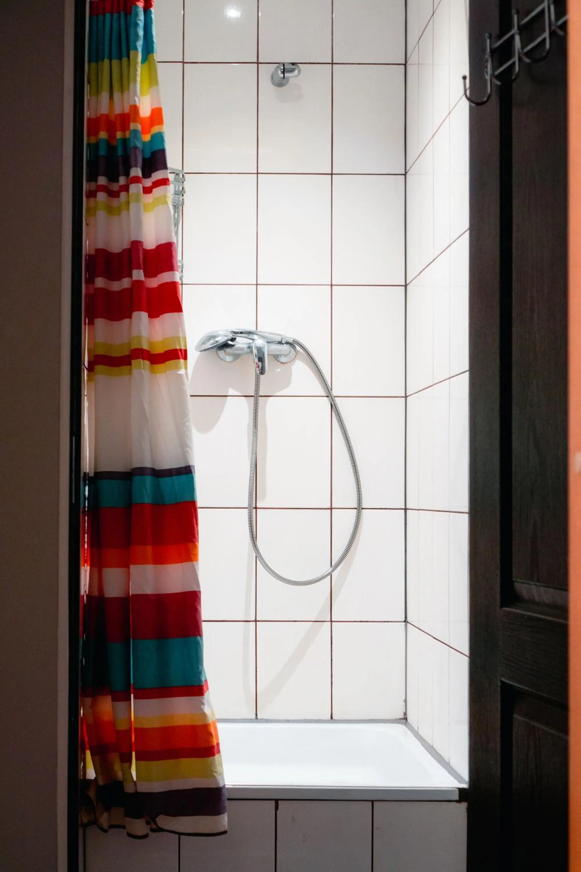 Bathroom in Cinnamon Sally Backpackers Hostel
