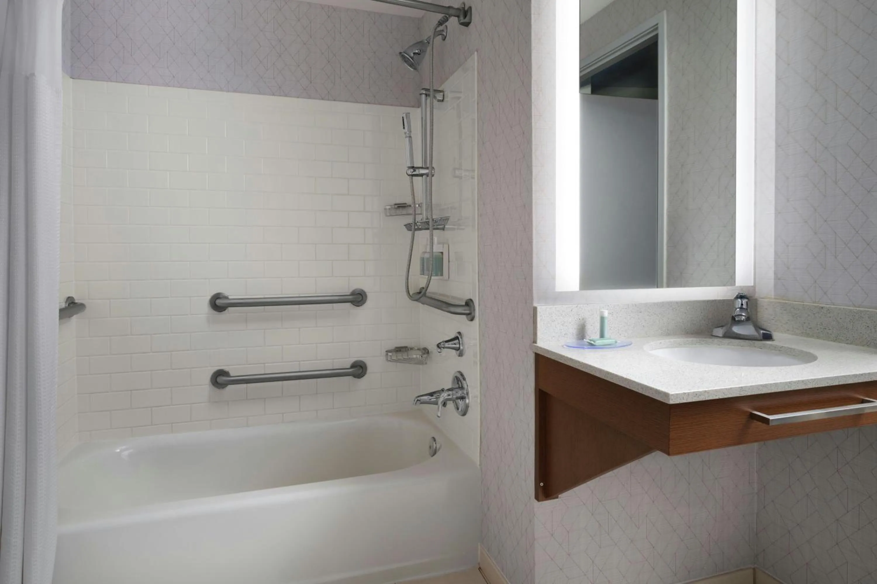 Bathroom in SpringHill Suites Chicago Downtown/River North