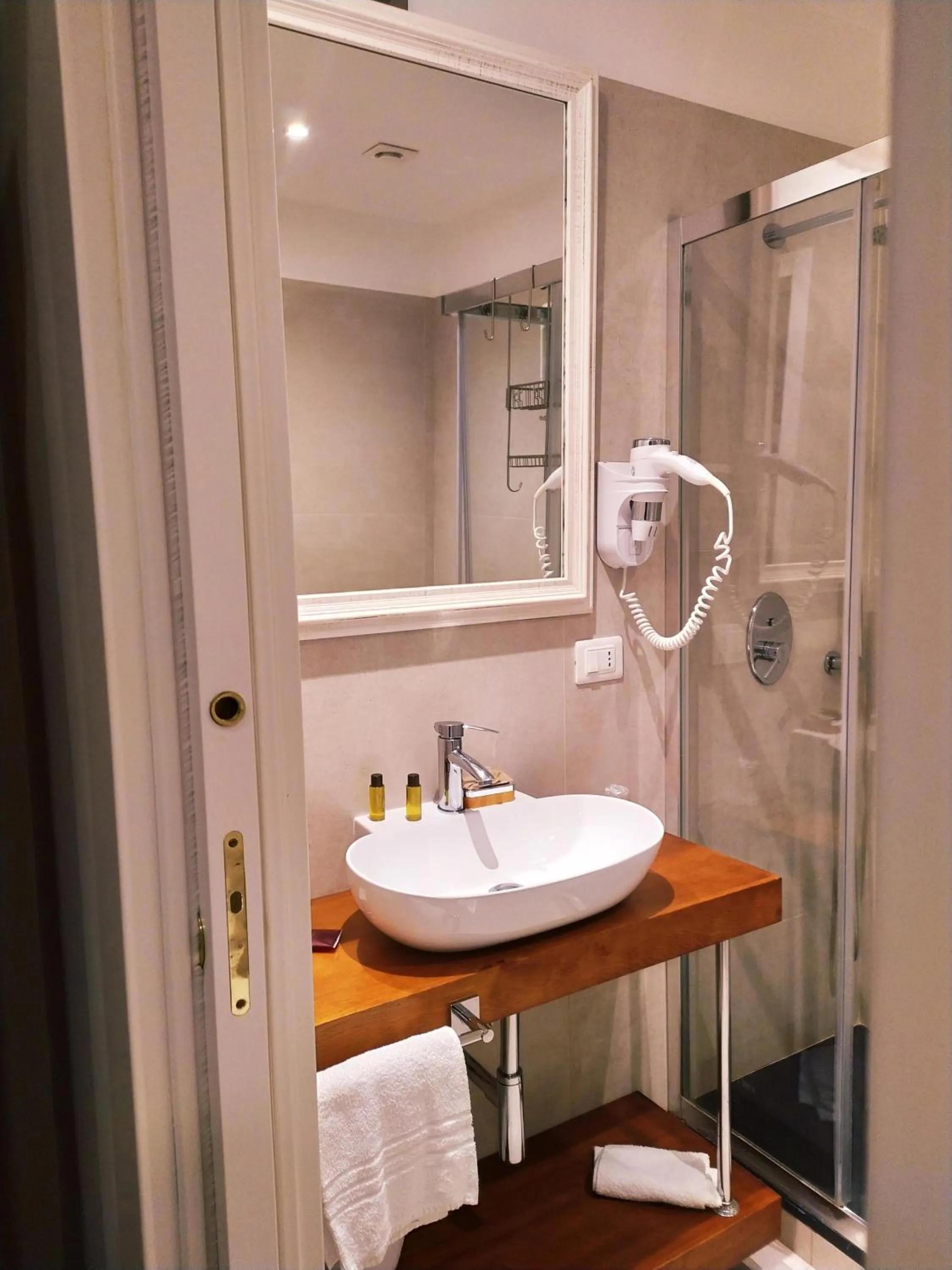 Bathroom in City Soul B&B