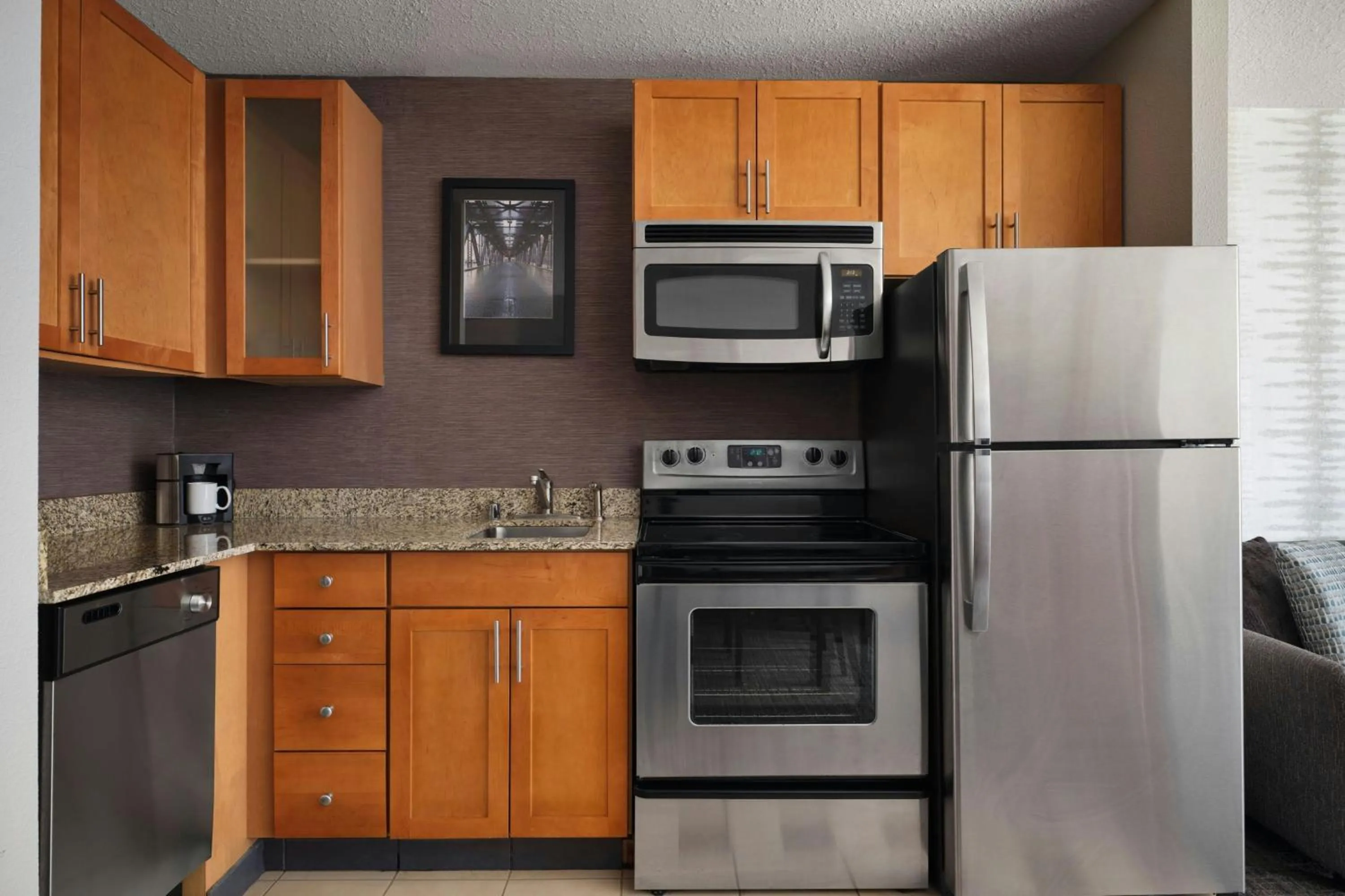 Kitchen or kitchenette in Residence Inn by Marriott Chicago Downtown/River North