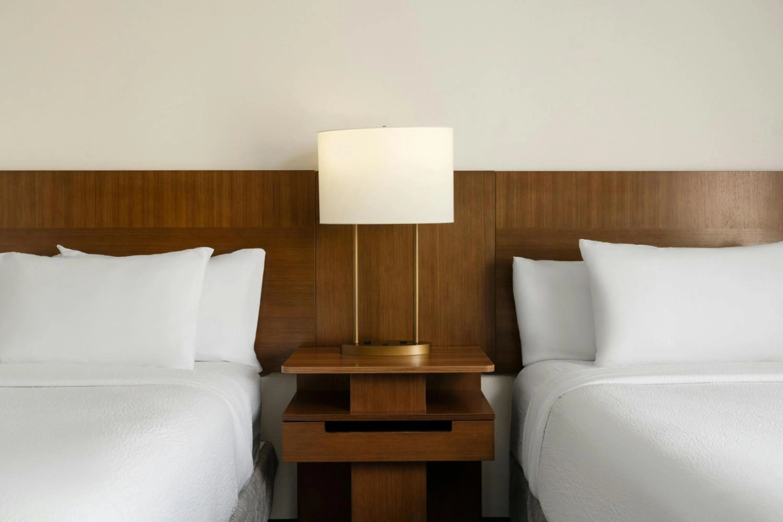 Photo of the whole room, Bed in Fairfield Inn & Suites by Marriott Newark Liberty International Airport