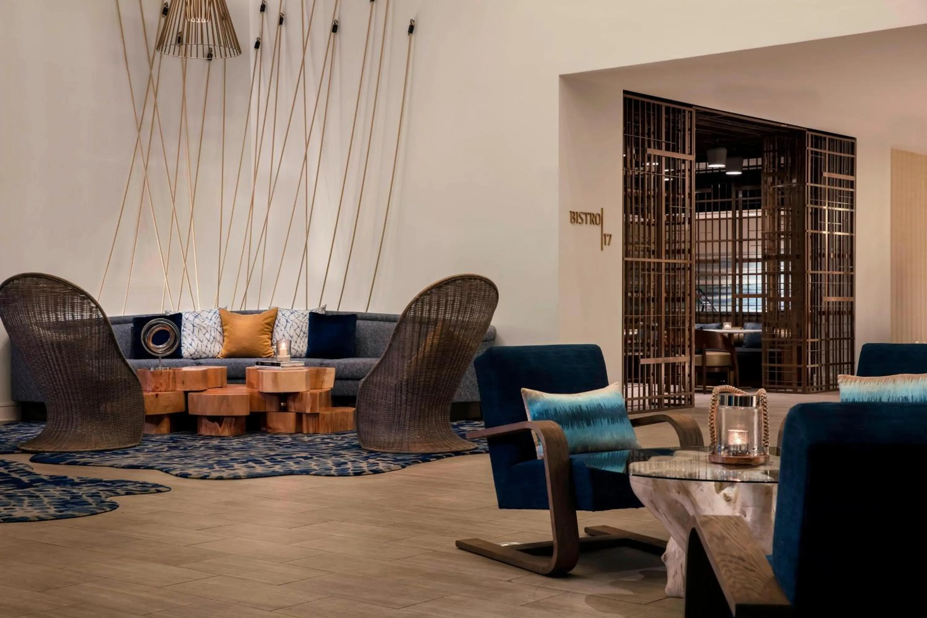 Lobby or reception in Renaissance Fort Lauderdale Cruise Port Hotel