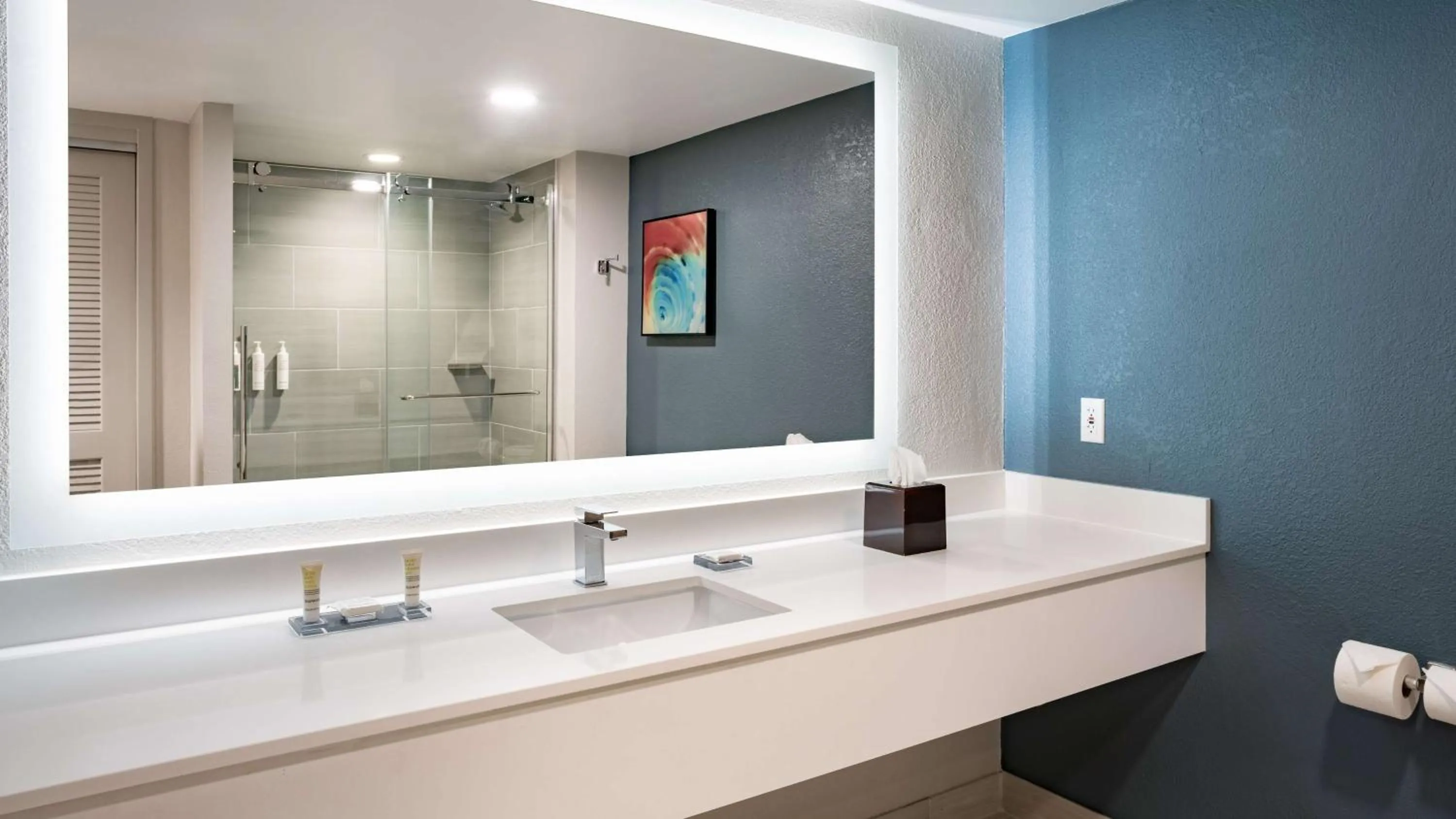 Bathroom in Hilton Beachfront Resort & Spa Hilton Head Island