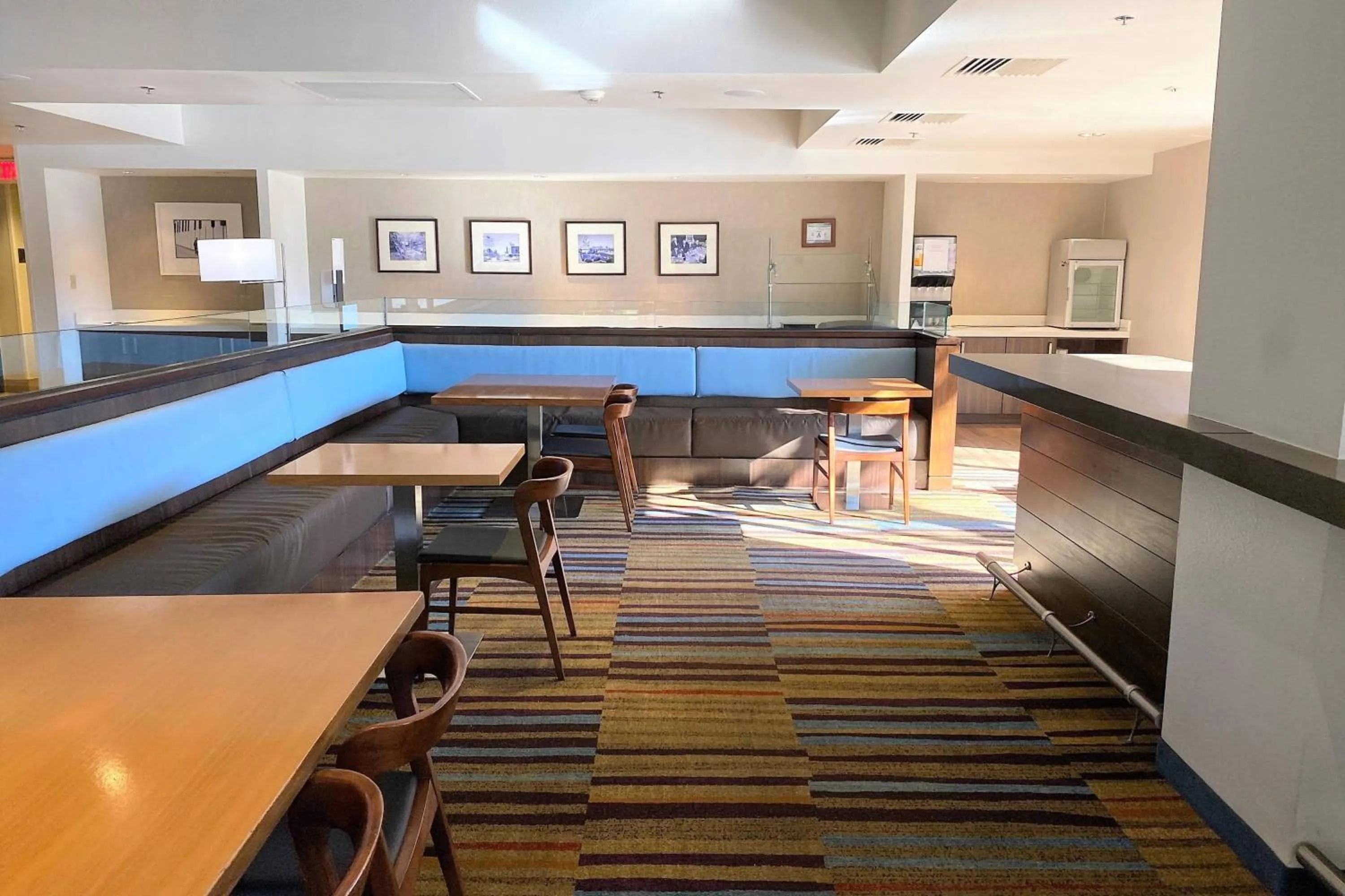 Restaurant/places to eat in Fairfield Inn Las Vegas Convention Center