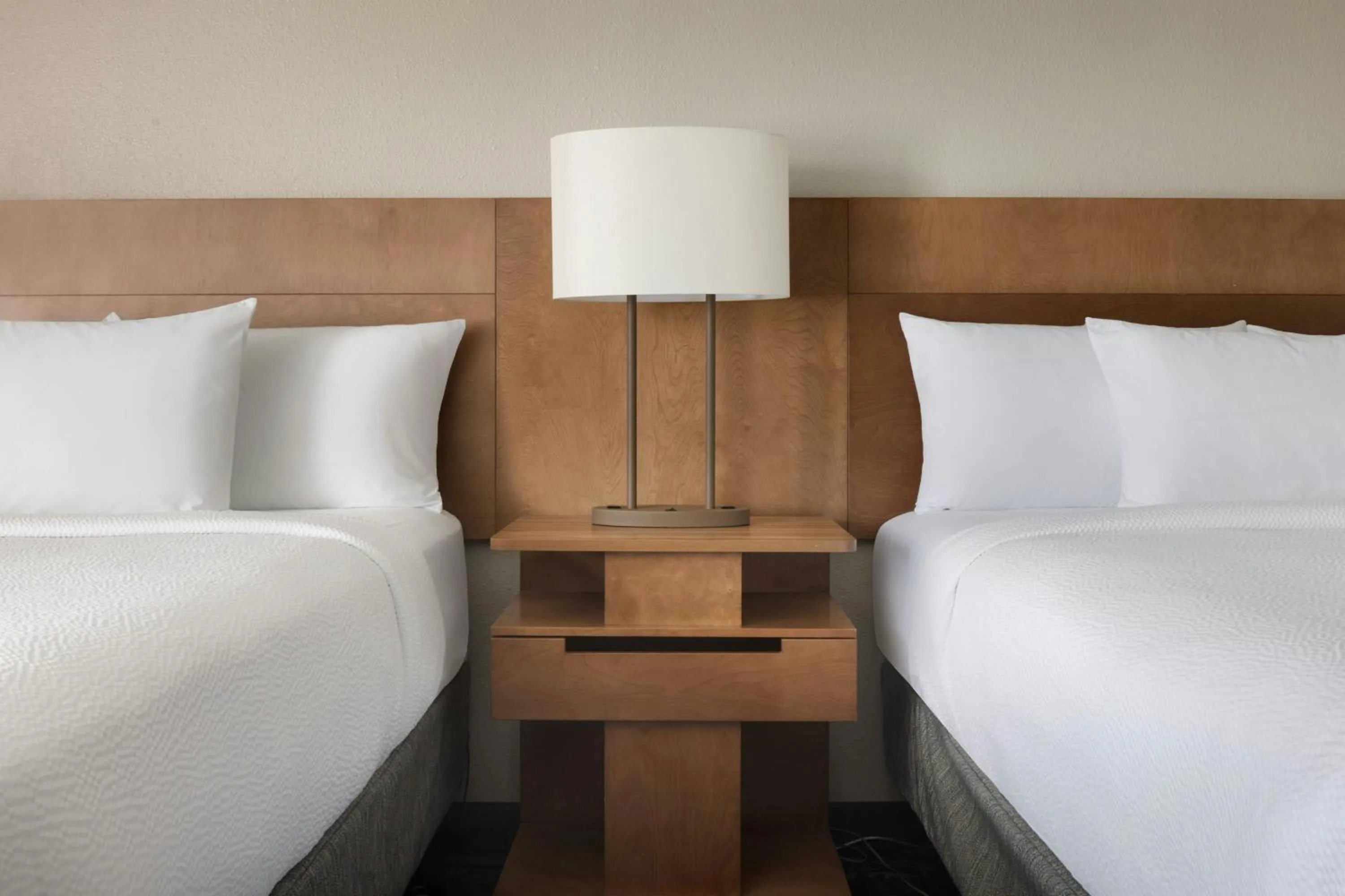 Photo of the whole room, Bed in Fairfield Inn Las Vegas Convention Center