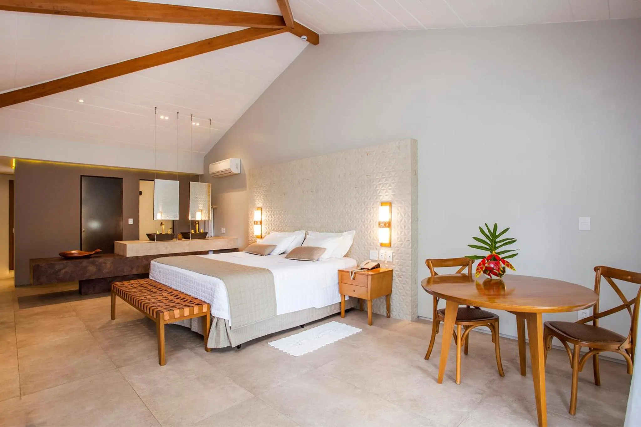 Photo of the whole room, Bed in Hotel Real Villa Bella