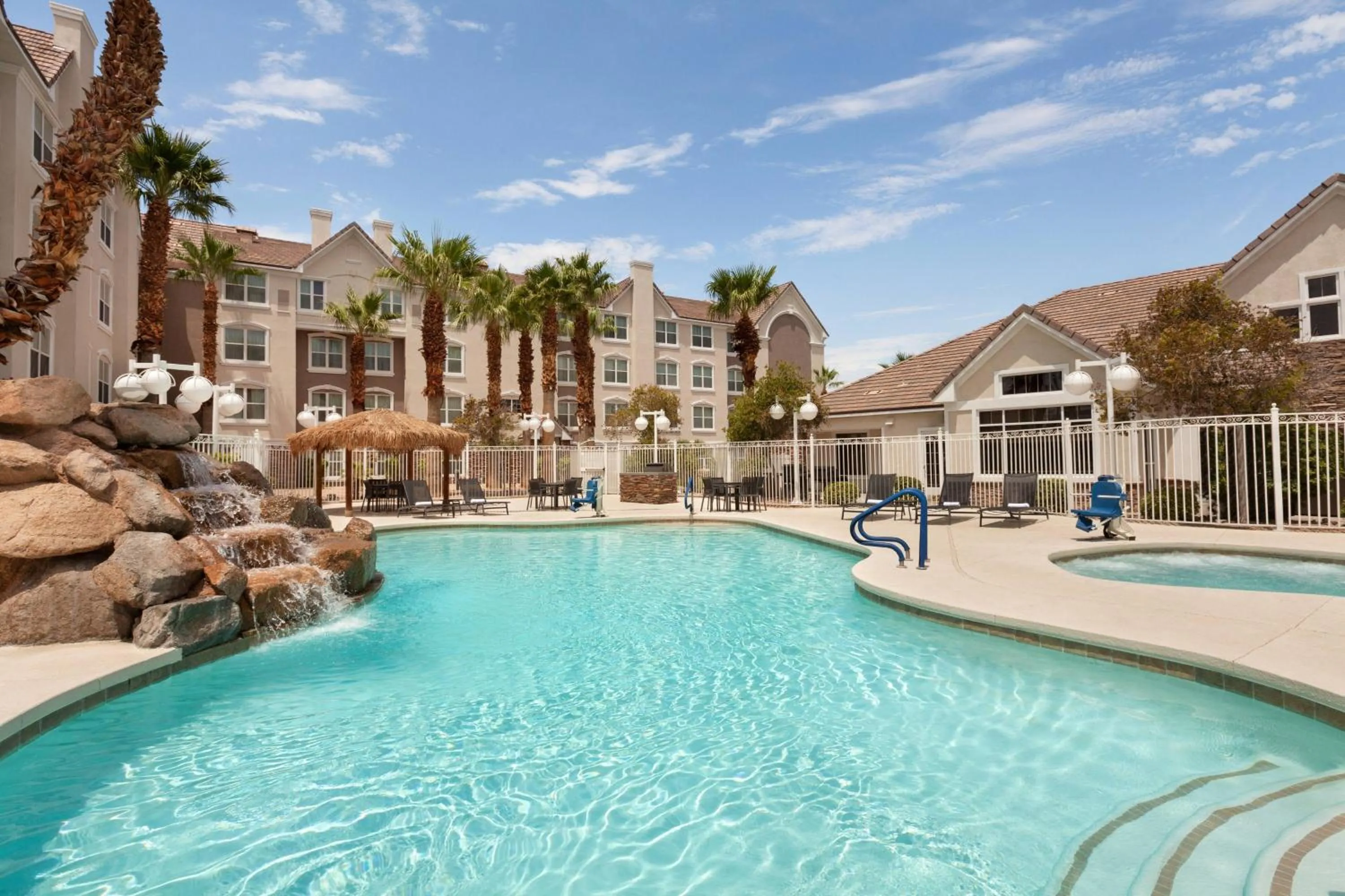 Swimming pool in Residence Inn By Marriott Las Vegas Stadium Area