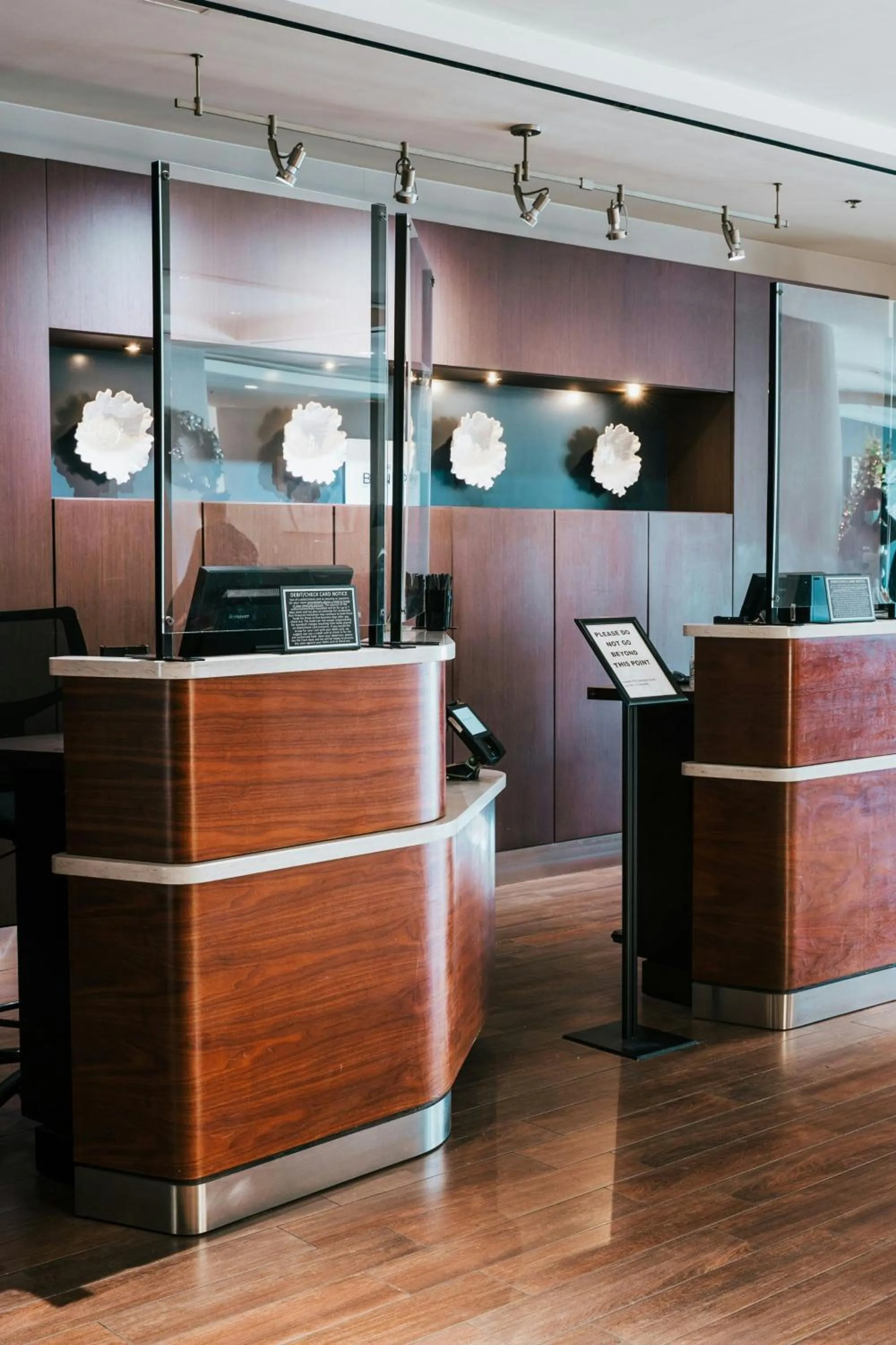 Lobby or reception in Courtyard by Marriott Los Angeles LAX / Century Boulevard