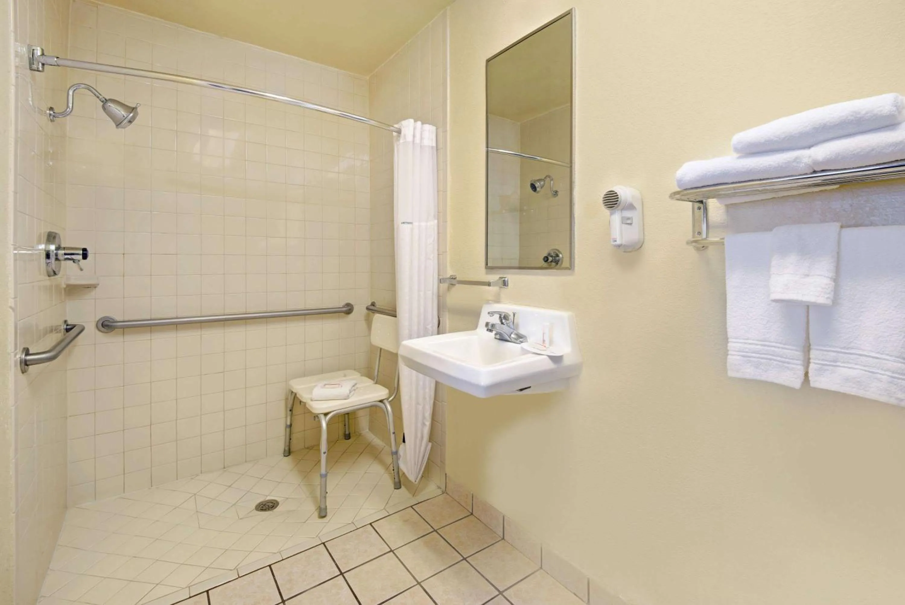 Bathroom in Super 8 by Wyndham El Paso Airport