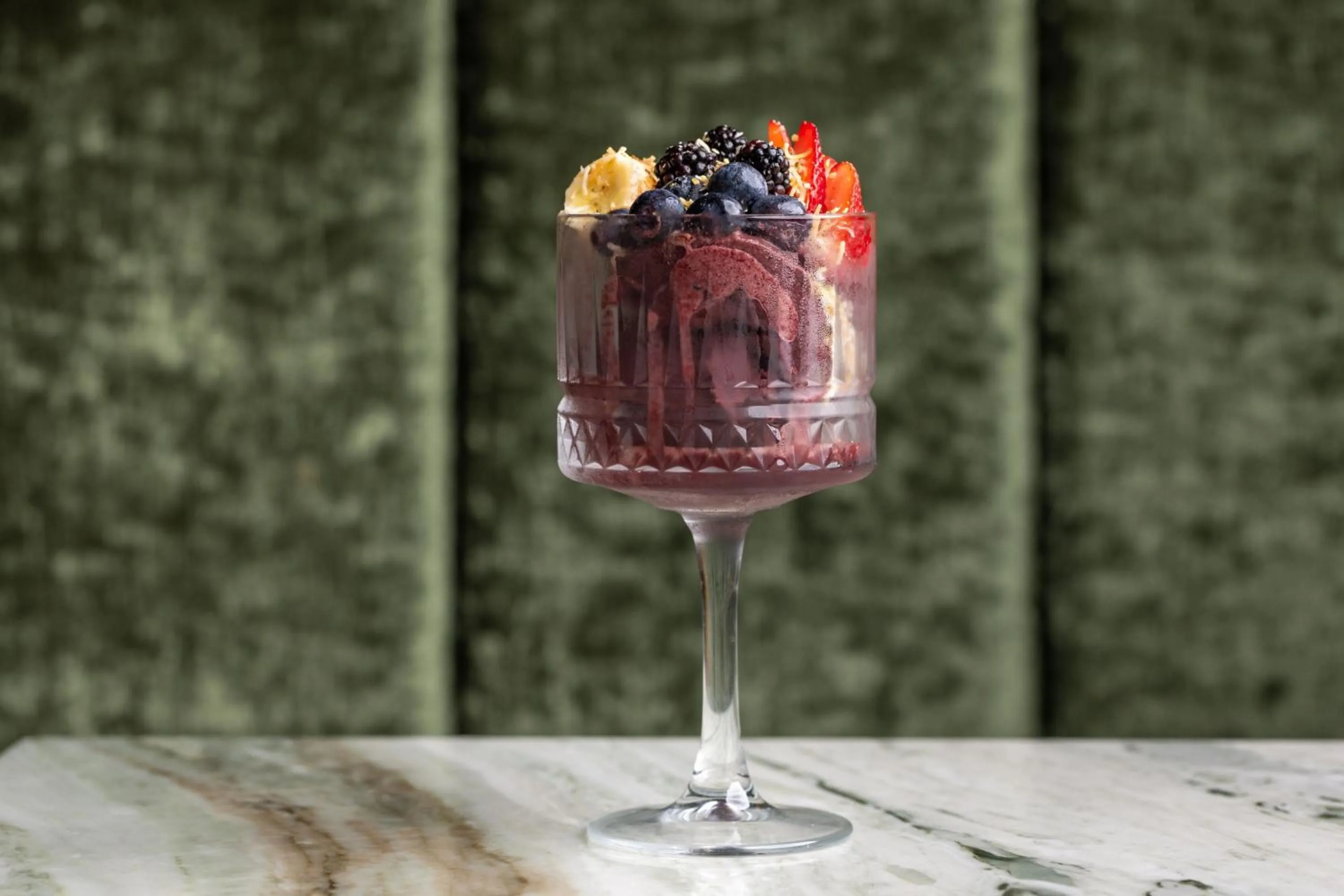 Breakfast in Burton House, Beverly Hills, A Tribute Portfolio Hotel