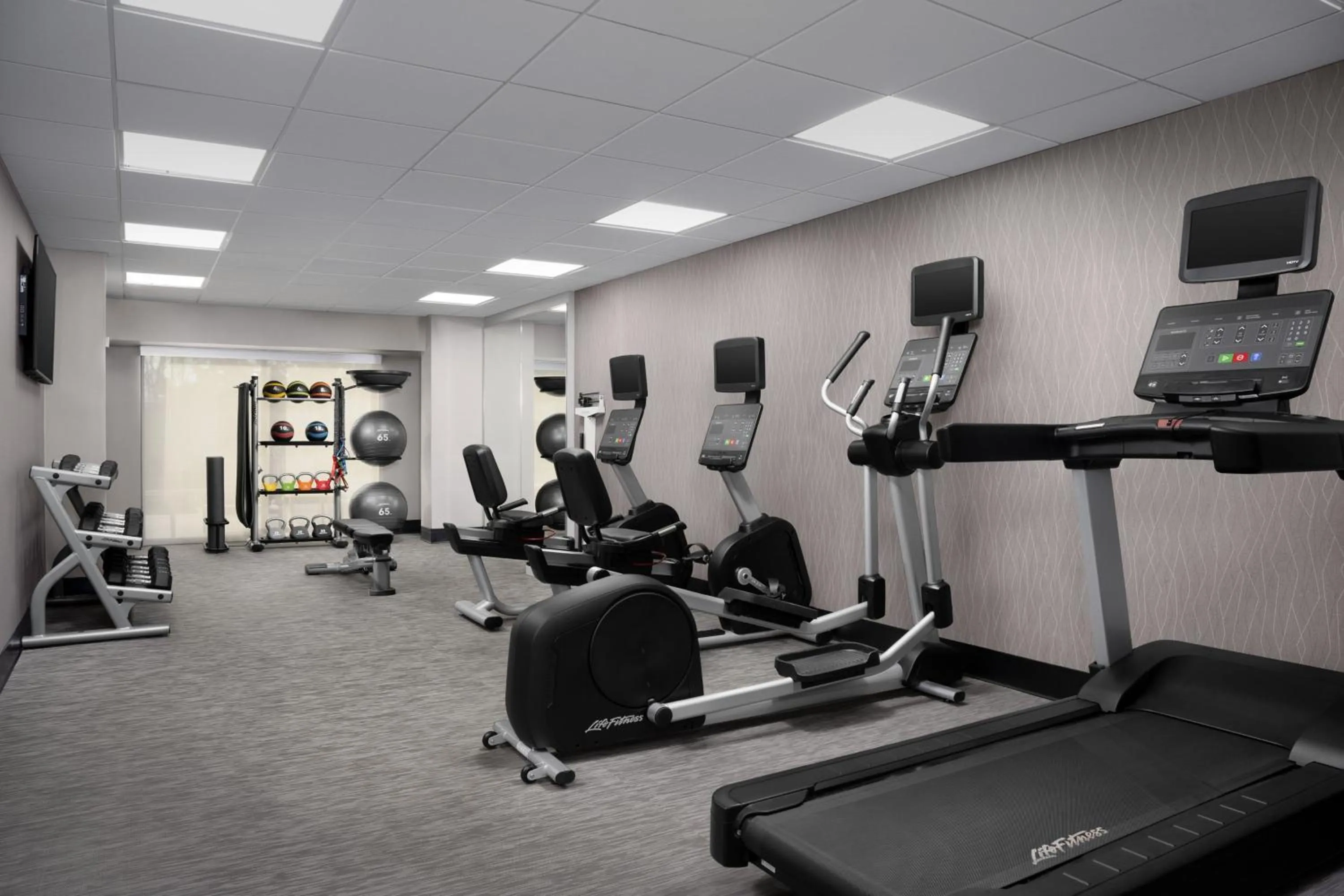 Fitness centre/facilities in Courtyard by Marriott Orlando East/UCF Area