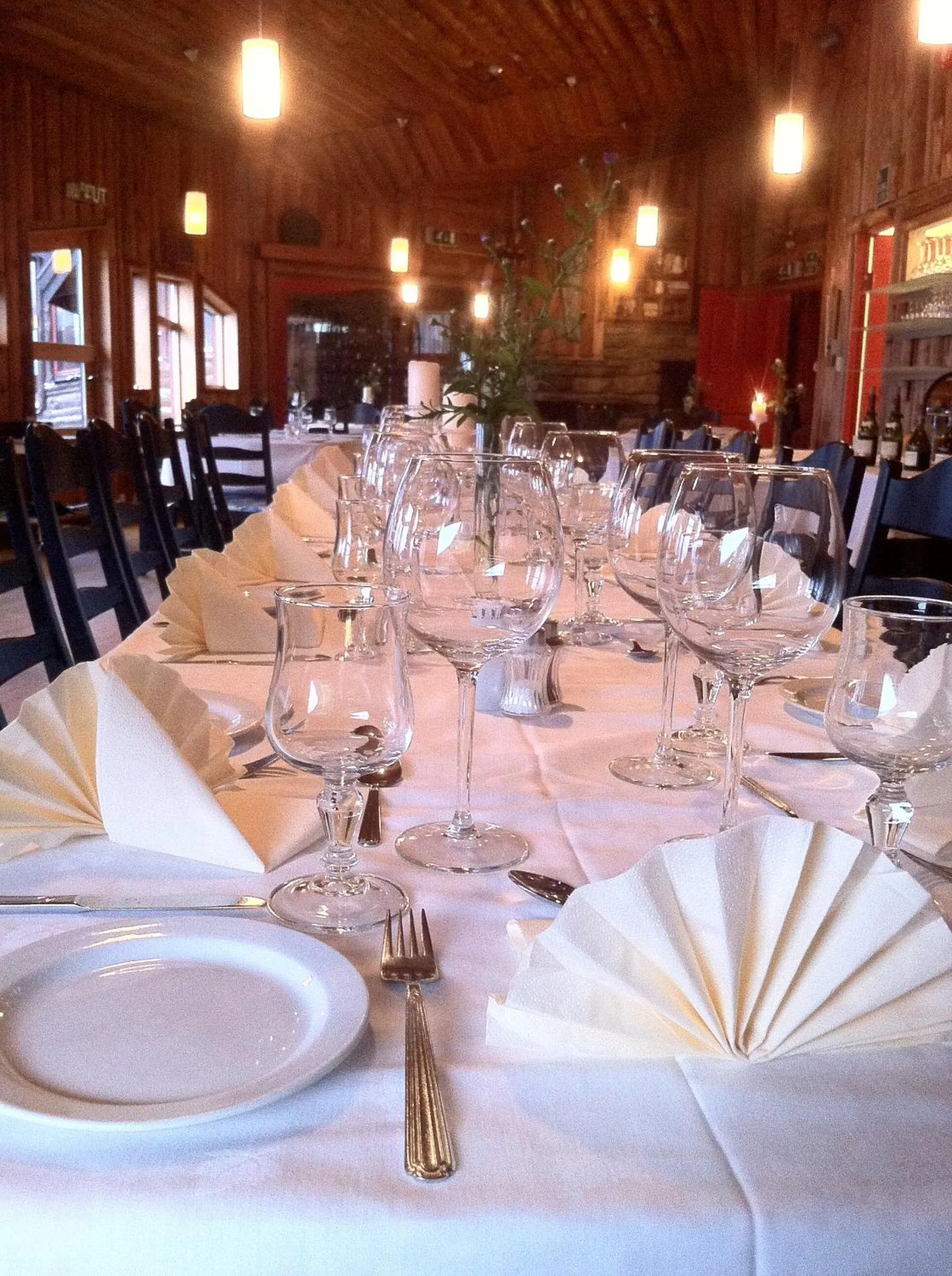 Restaurant/places to eat in Brekkestranda Fjordhotel