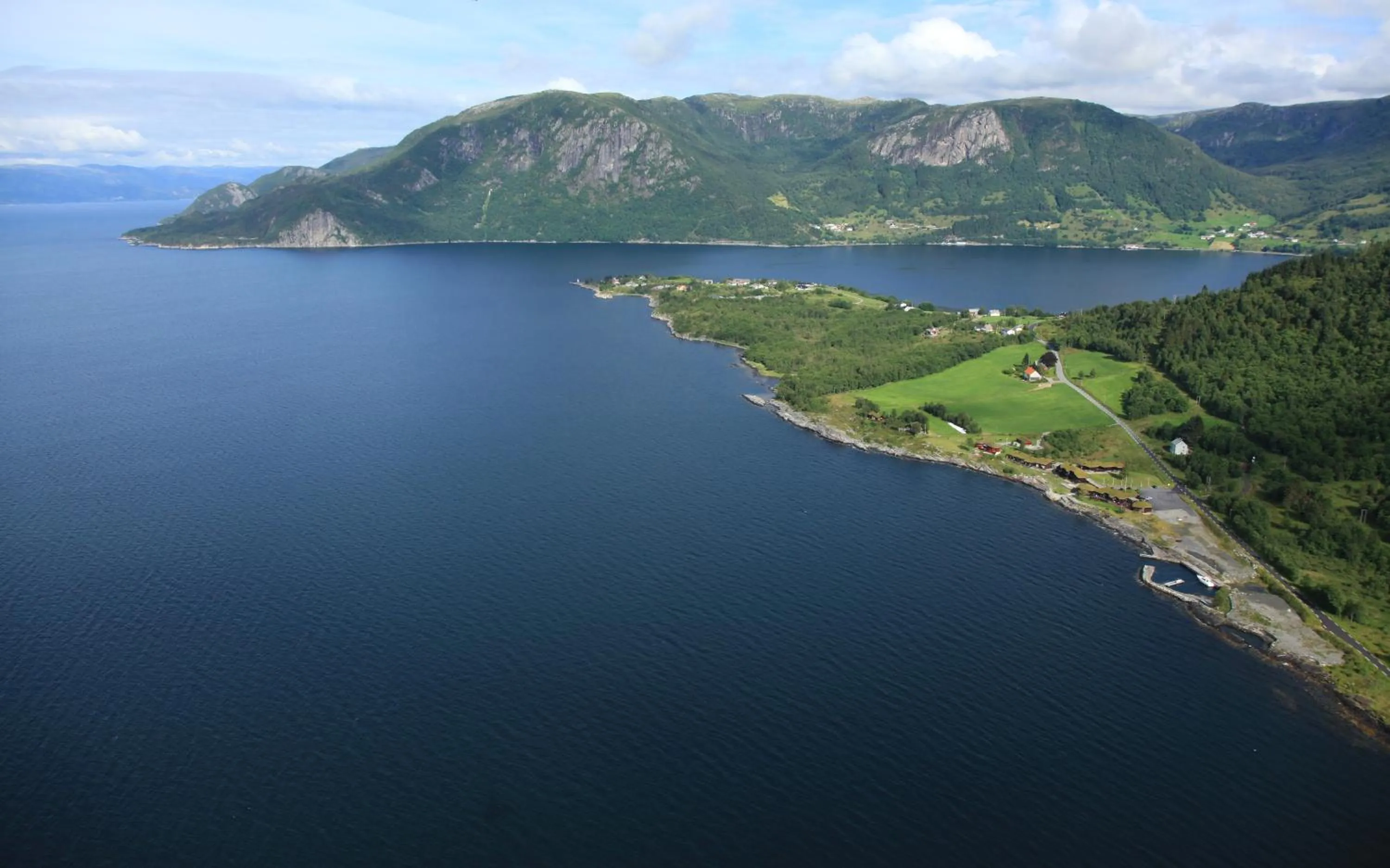 Bird's eye view in Brekkestranda Fjordhotel