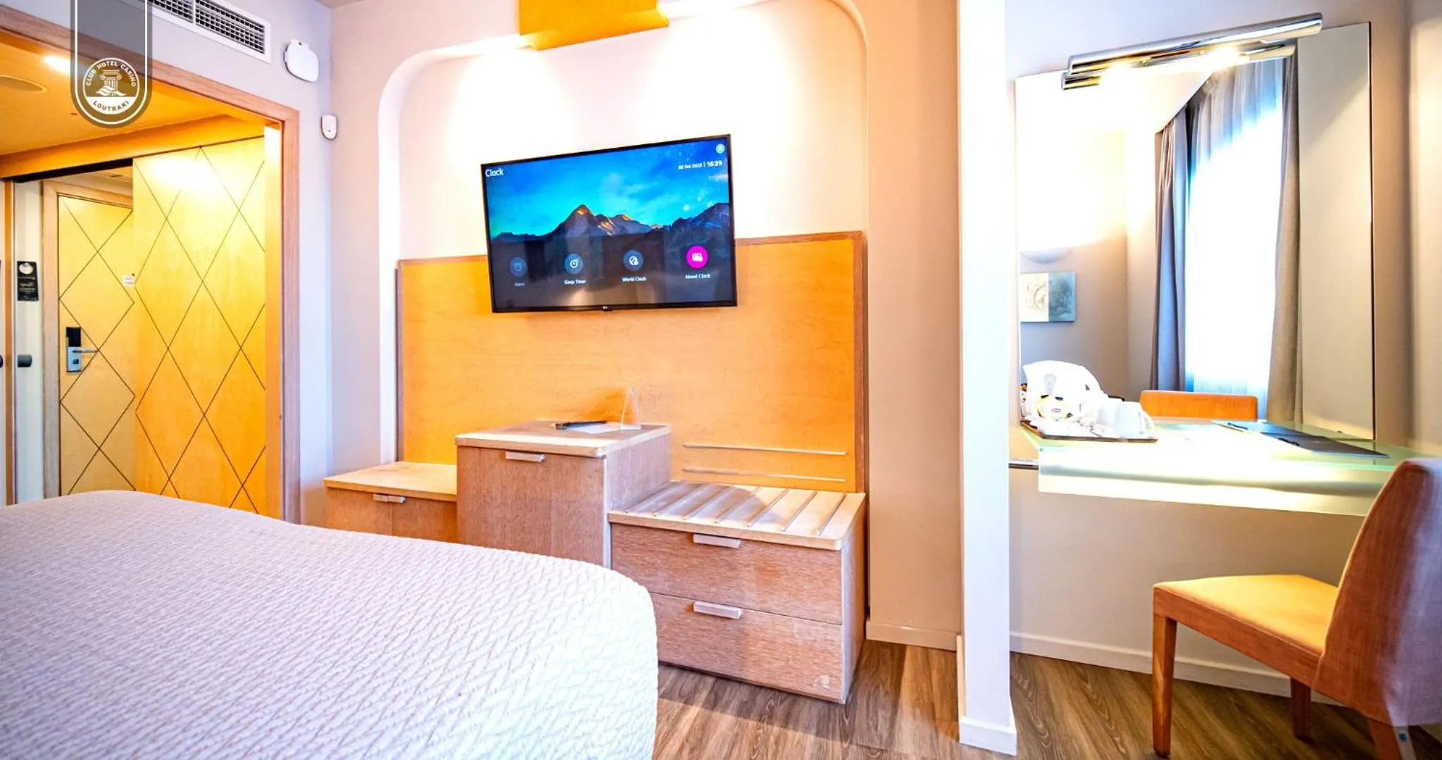 TV and multimedia, Bed in Club Hotel Casino Loutraki