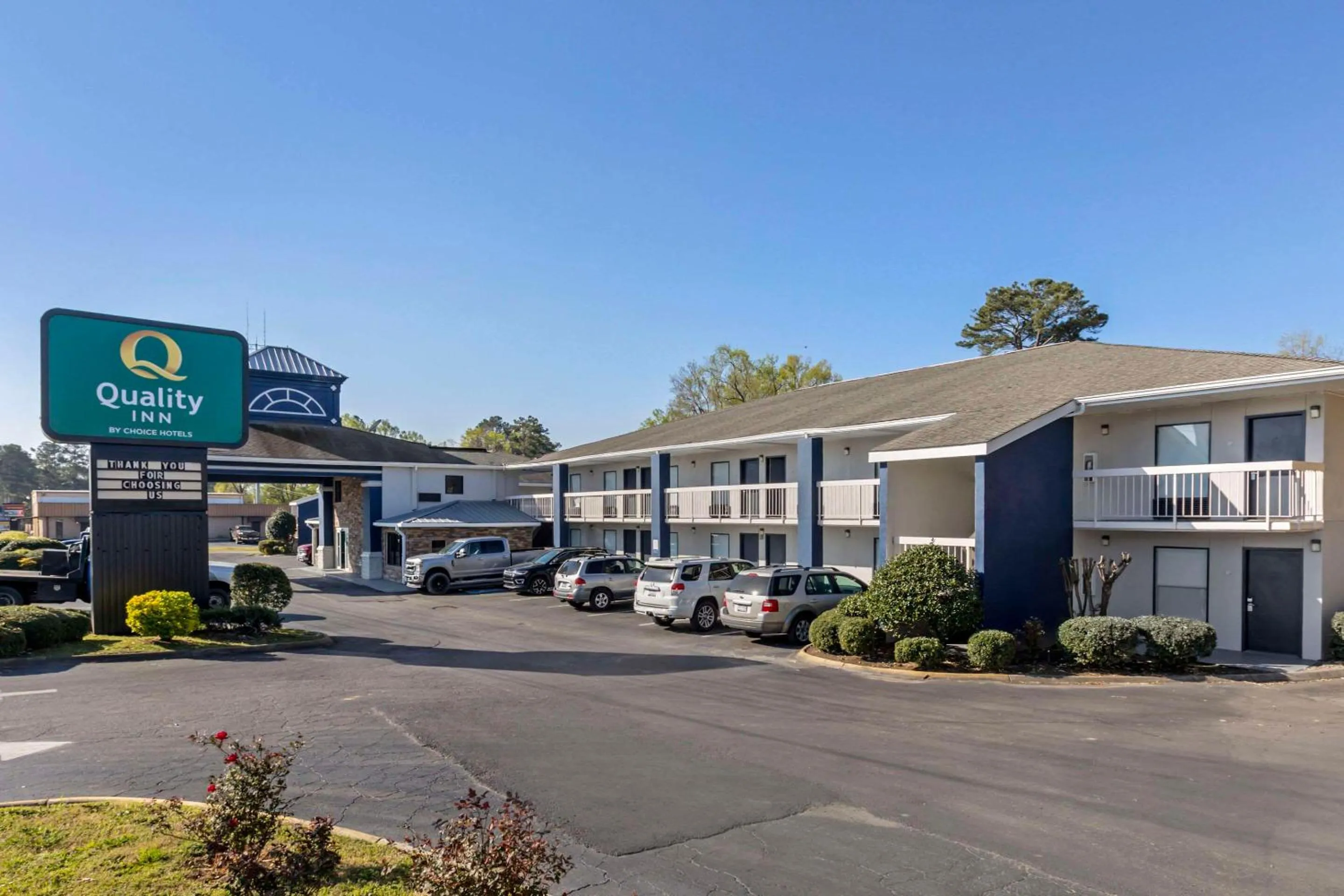 Property building in Quality Inn Newberry