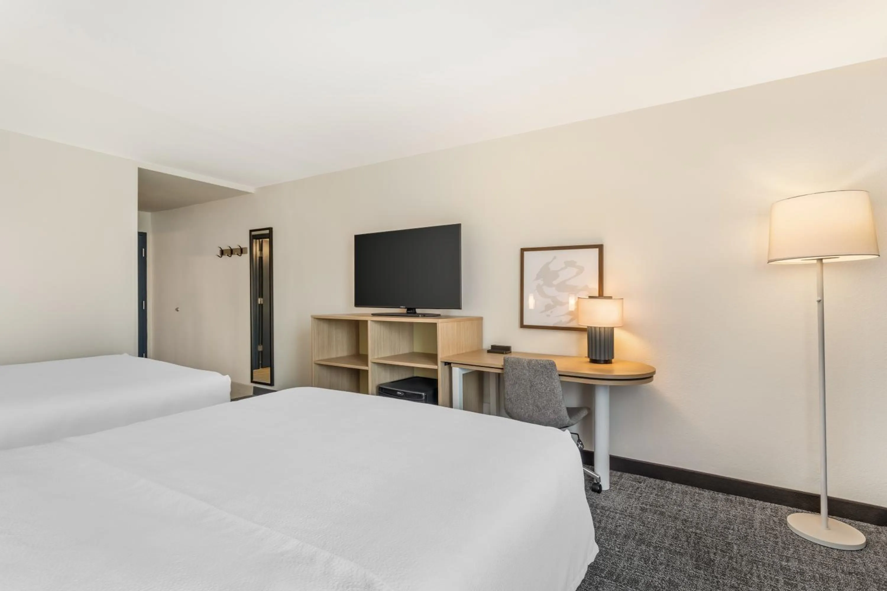 Bed in Spark by Hilton Knoxville North I-75