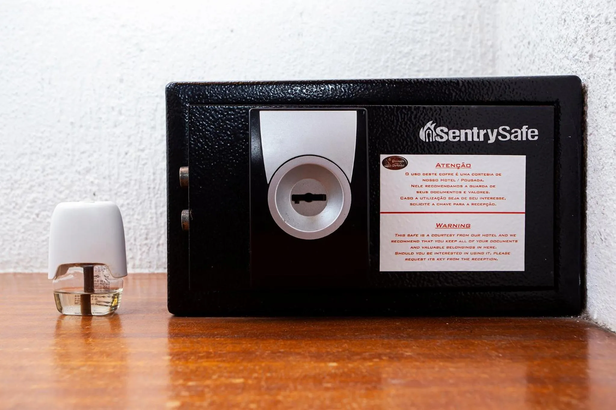 safe in Hotel Praia do Portinho