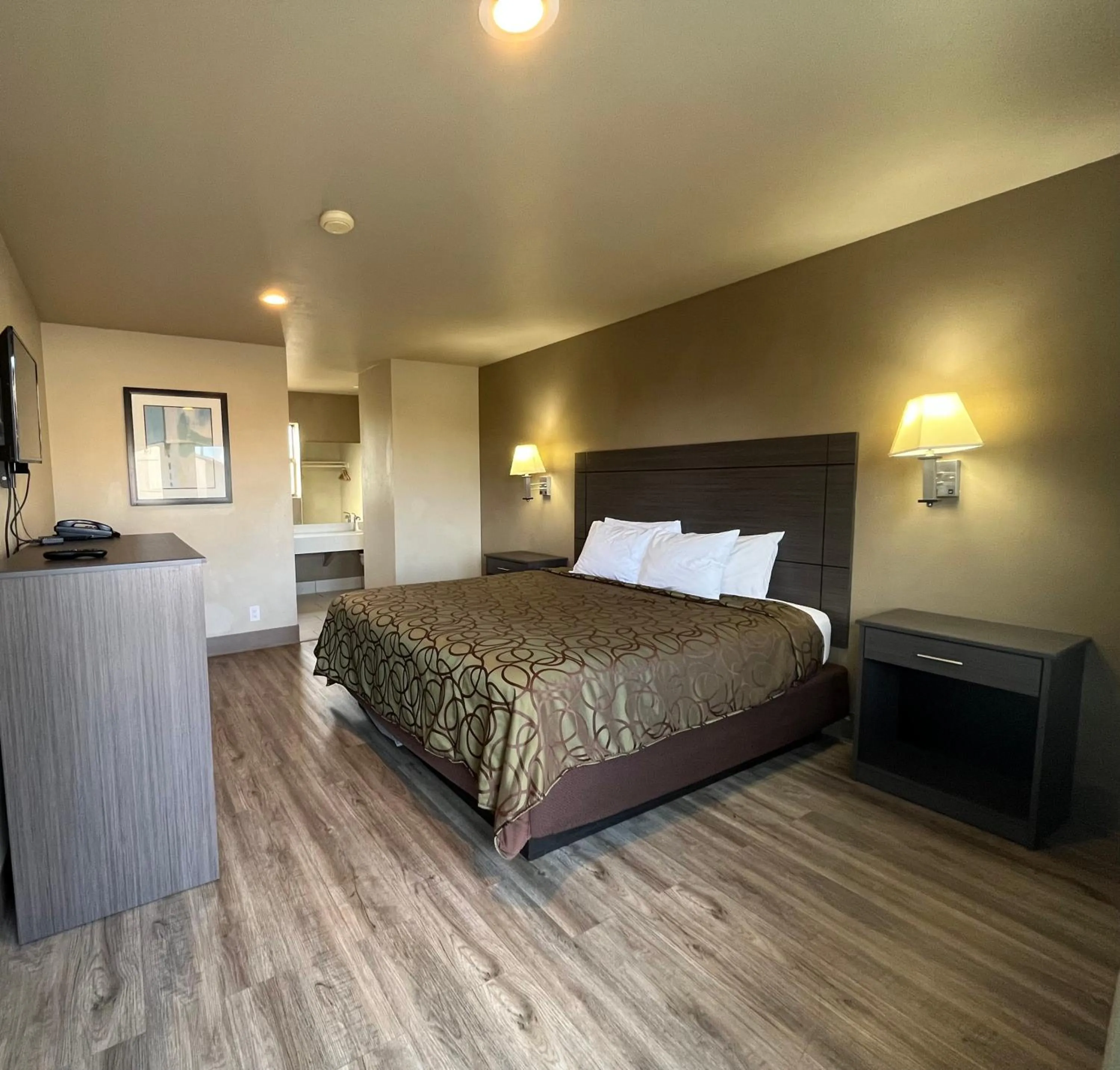 Bed in Mountain View Inn