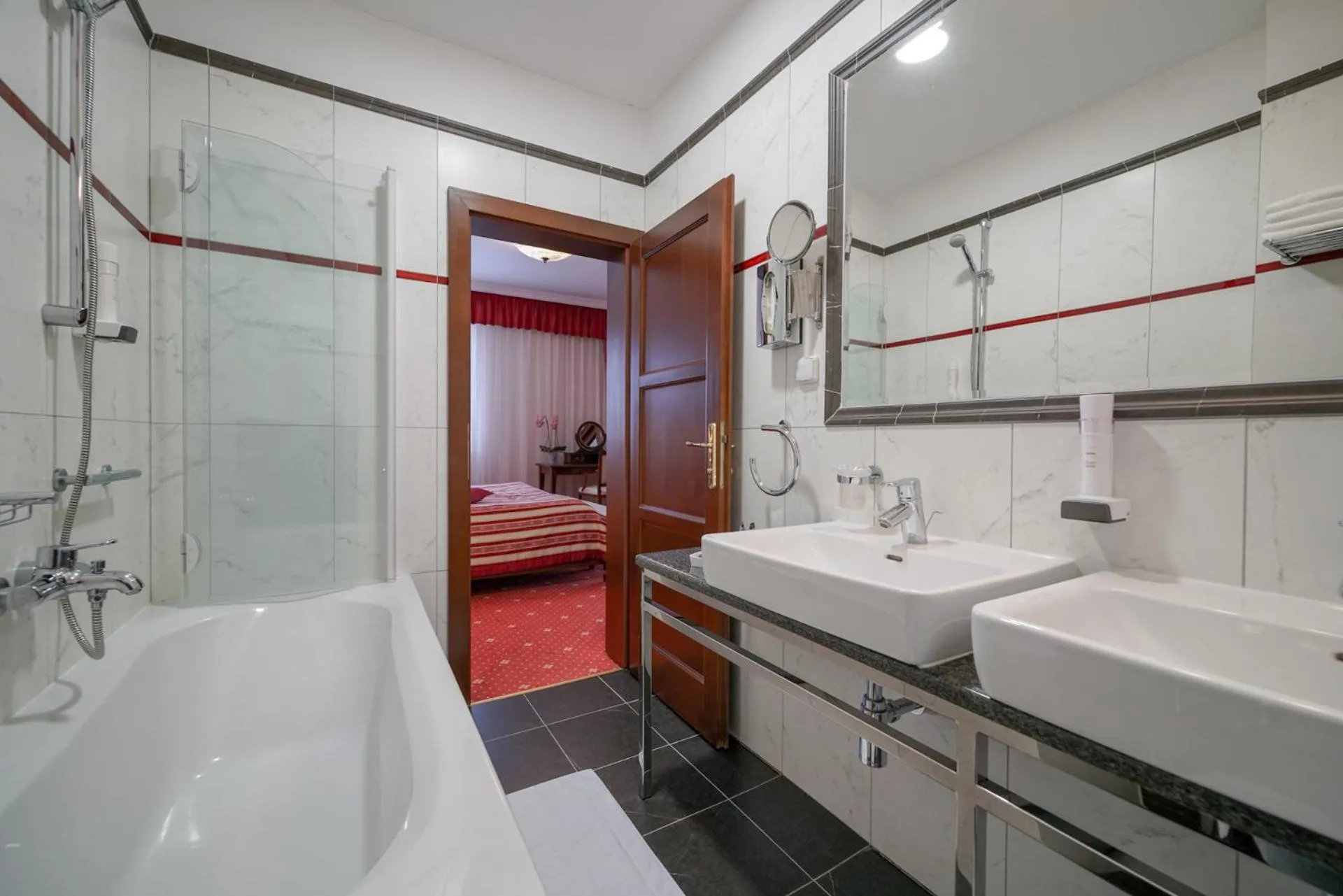 Bathroom in Grand Hotel BELLEVUE