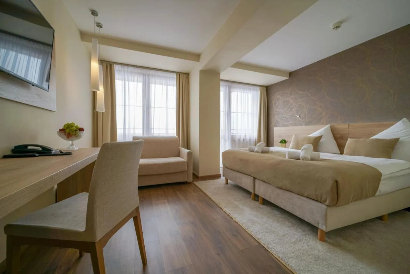 TV and multimedia, Bed in Grand Hotel BELLEVUE