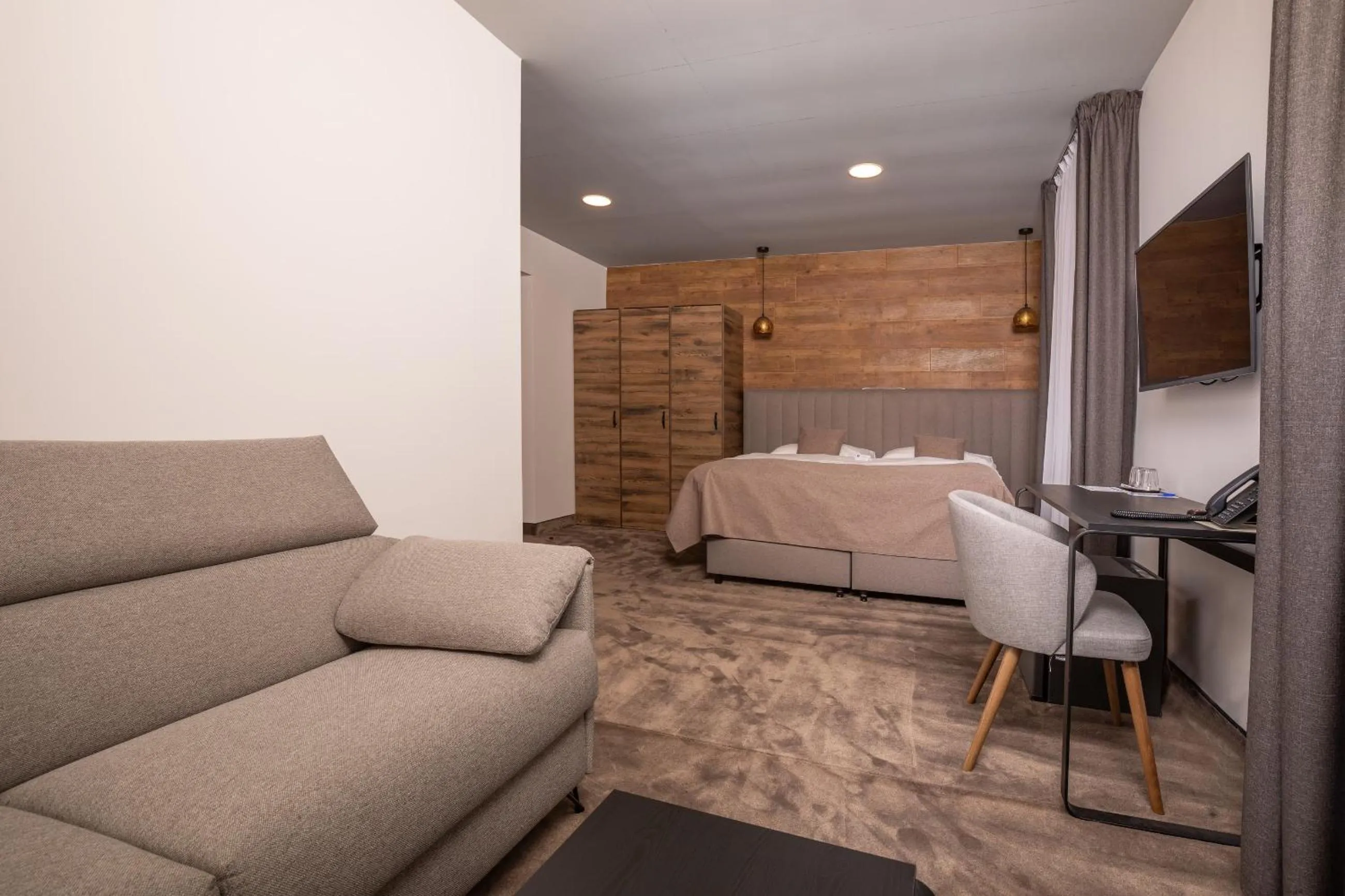 TV and multimedia, Bed in Grand Hotel BELLEVUE