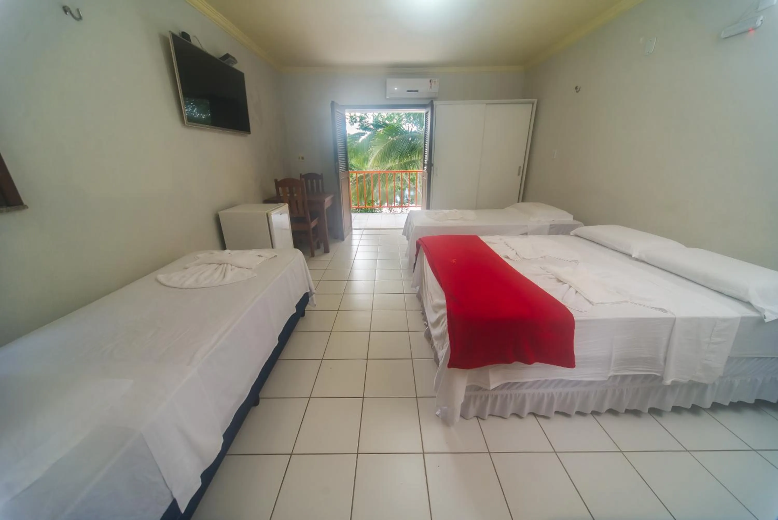 Bedroom, Bed in Pousada Clube Vista do Rio