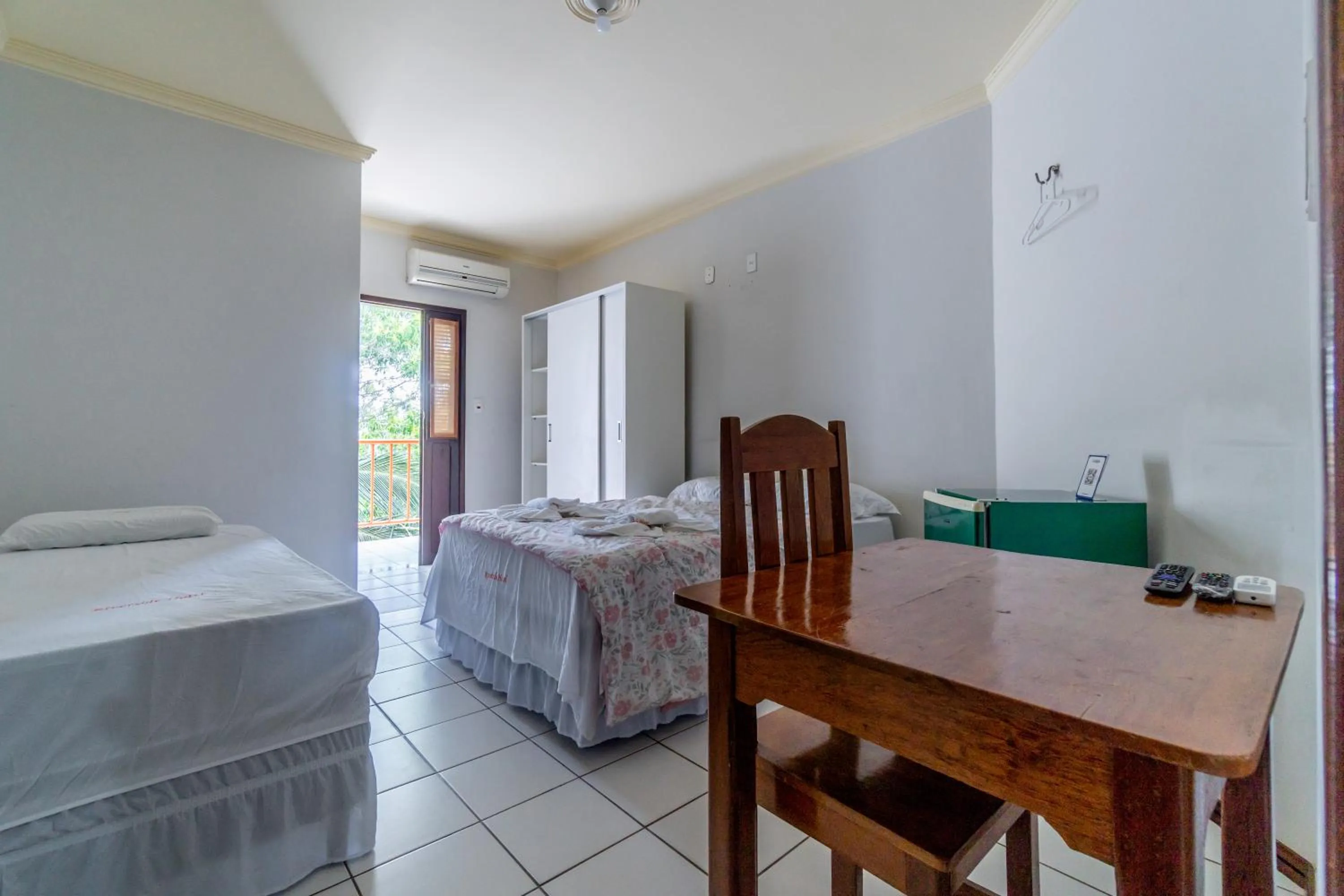 Bedroom, Bed in Pousada Clube Vista do Rio