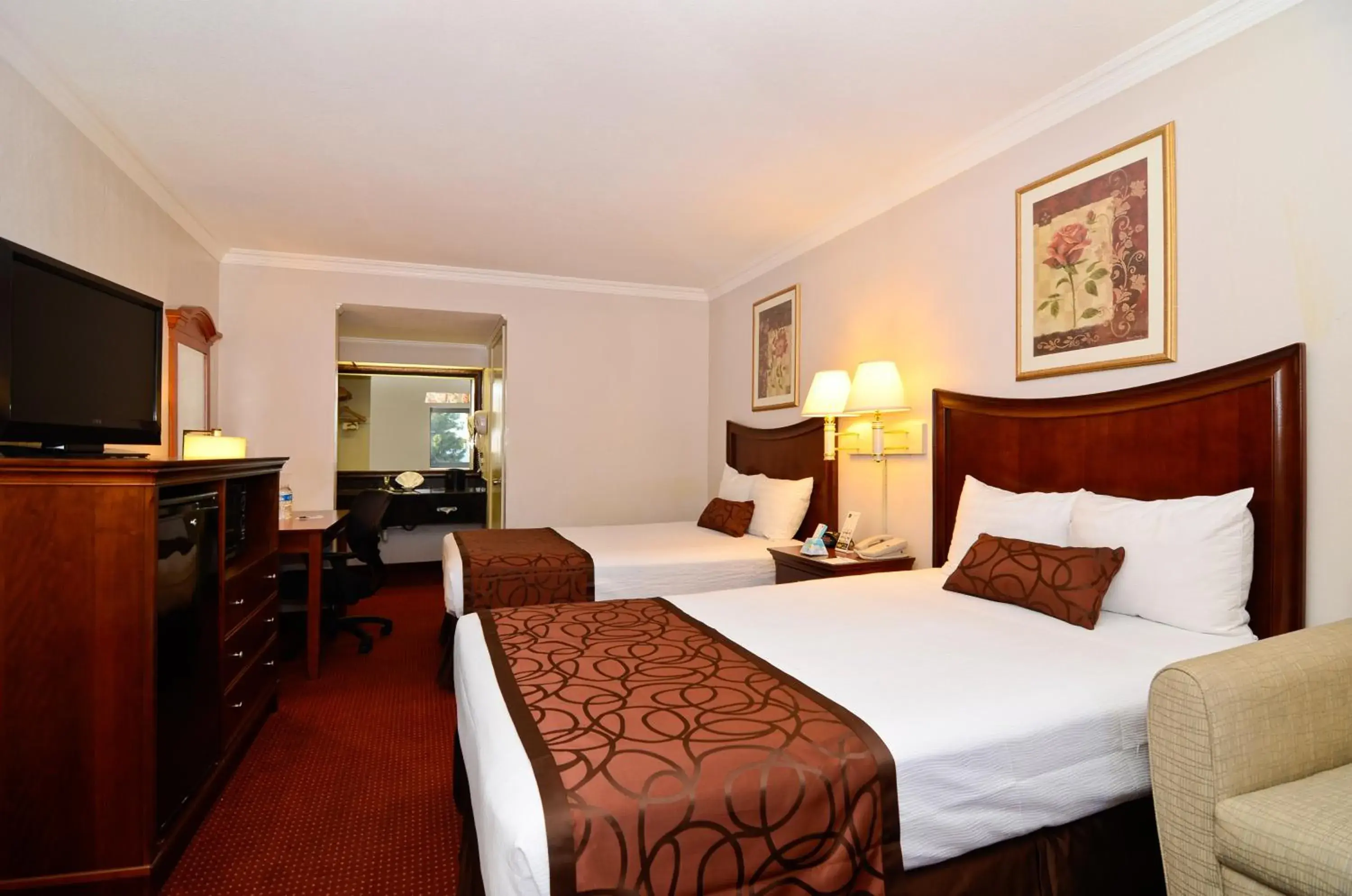 Standard Double Room in Chula Vista Inn Standard Double Room in Chula Vista Inn