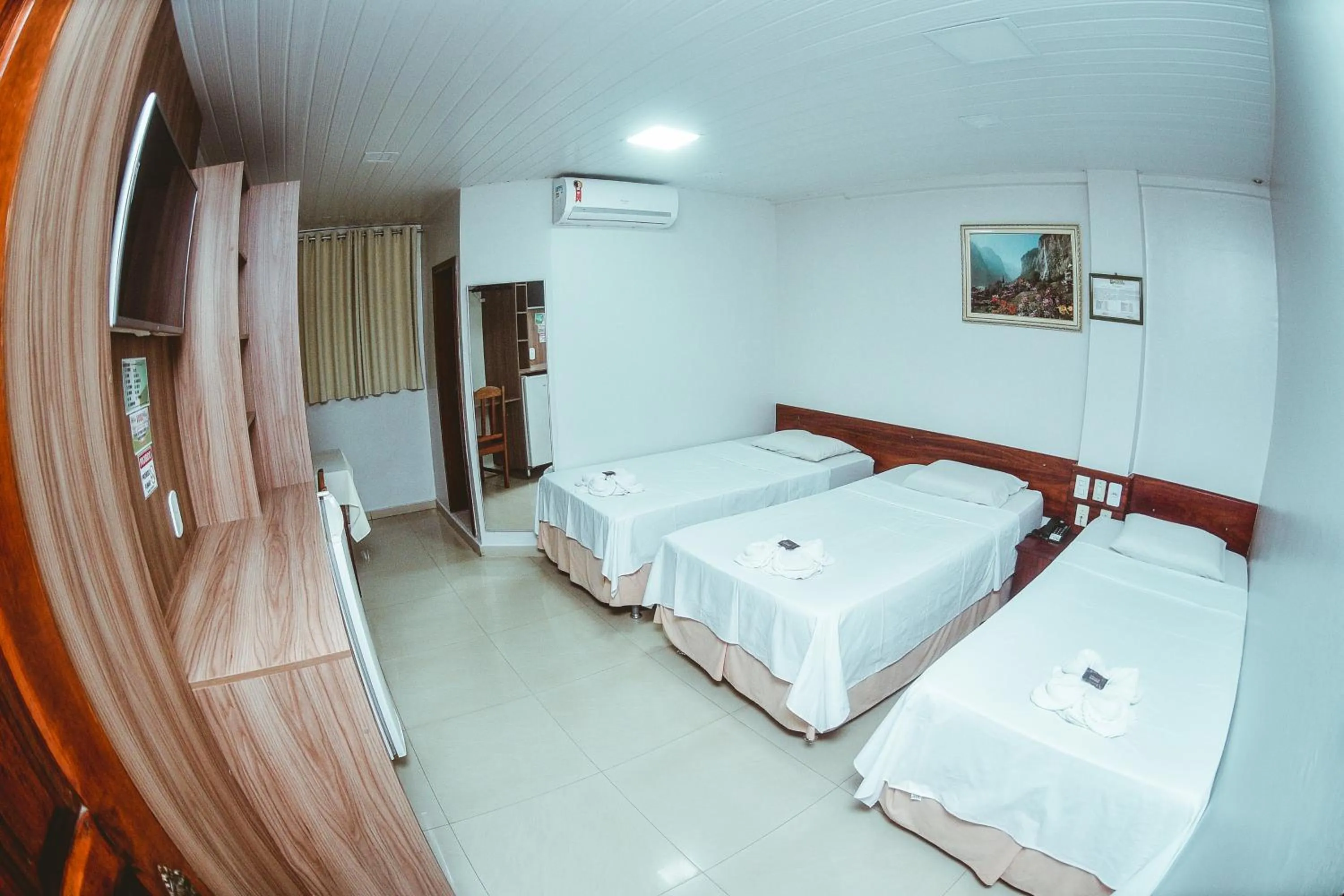 Triple Room in Frota Palace Hotel
