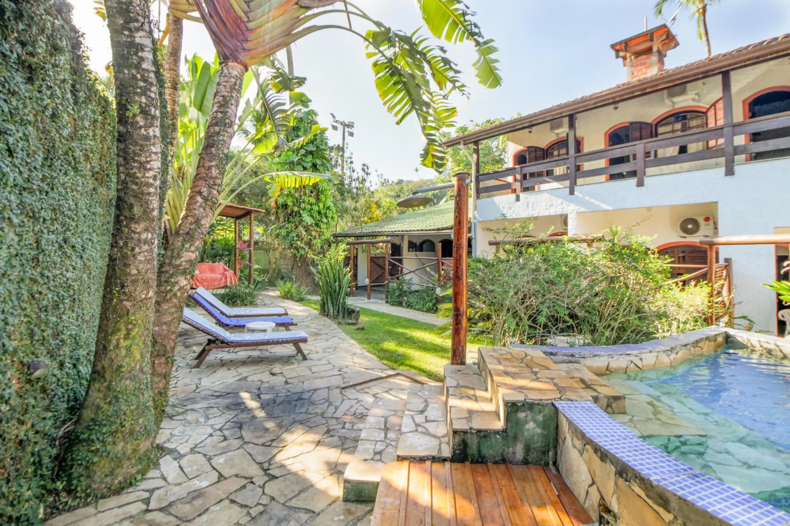 Property building in VELINN Feiticeira Praia Hotel