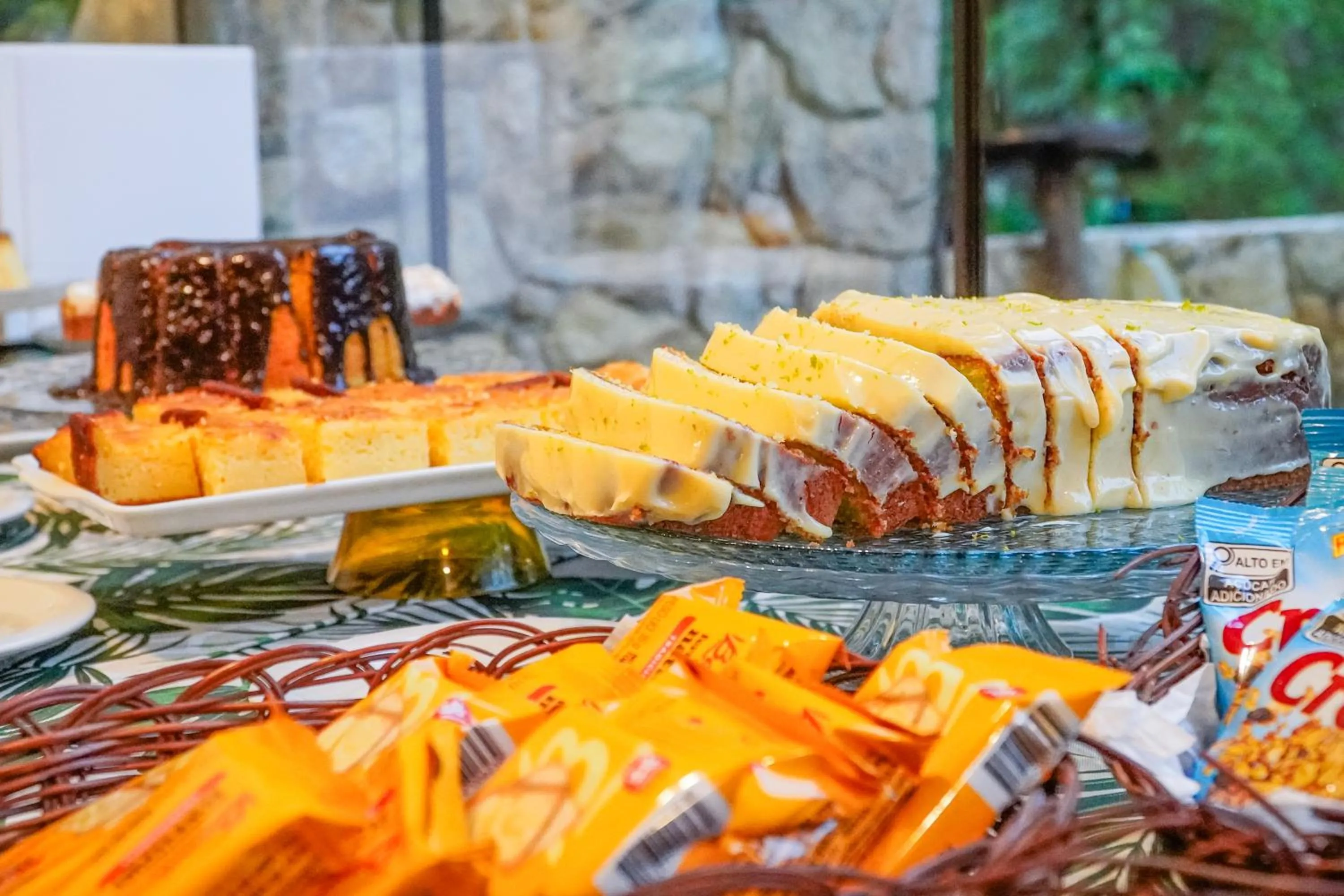 Food and drinks in VELINN Feiticeira Praia Hotel