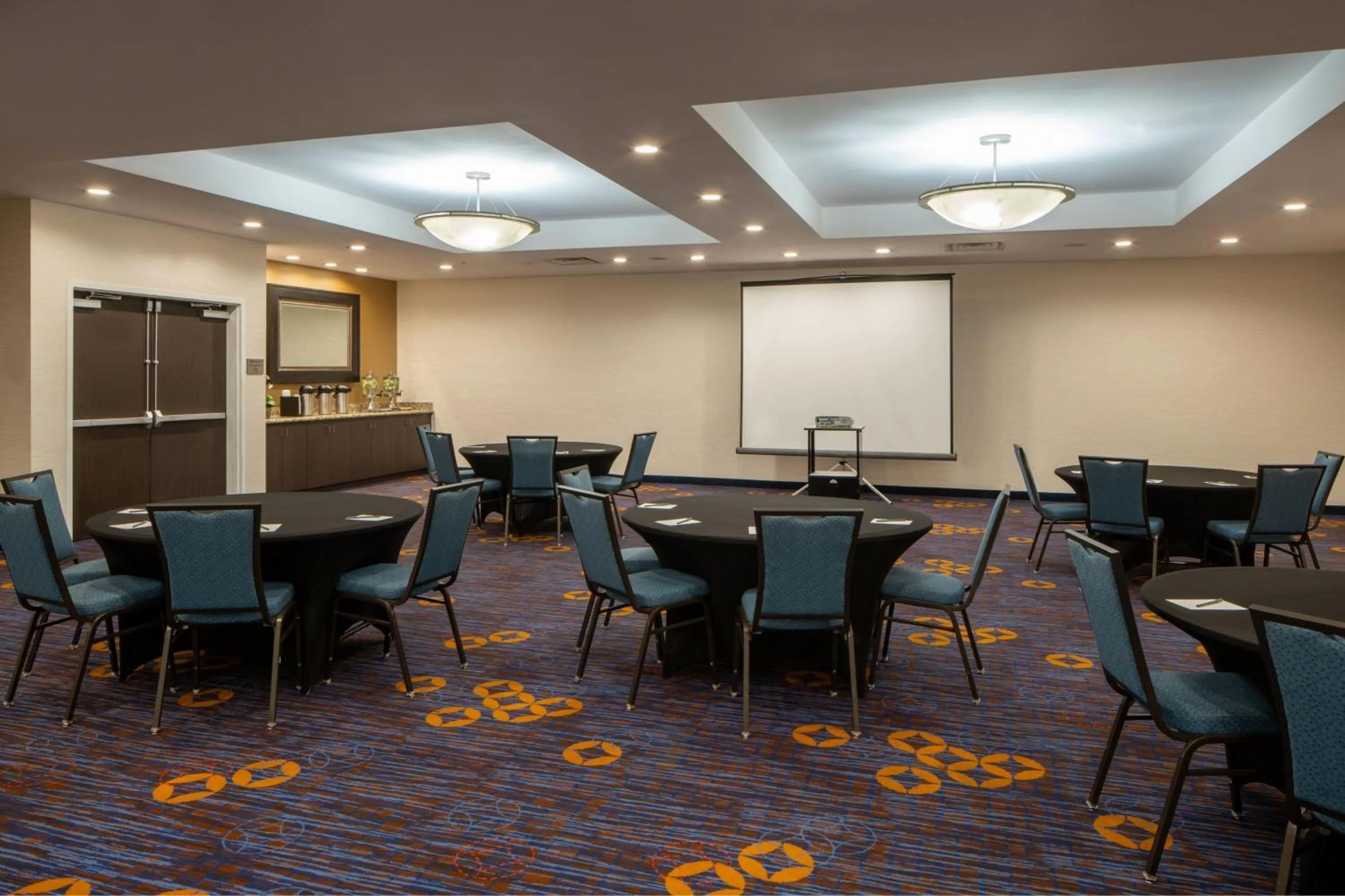 Meeting/conference room in Courtyard Miami Coral Gables