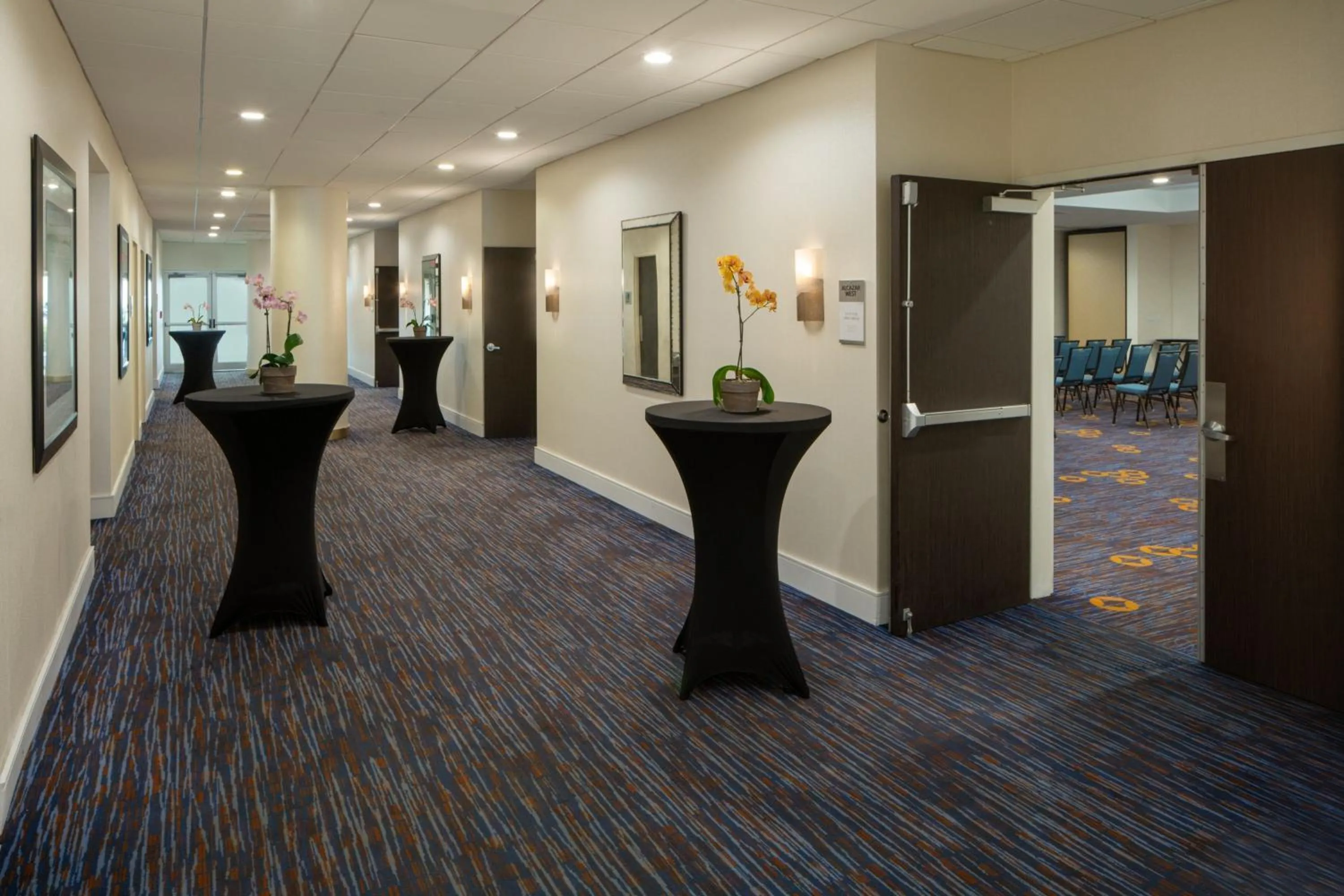 Meeting/conference room in Courtyard Miami Coral Gables