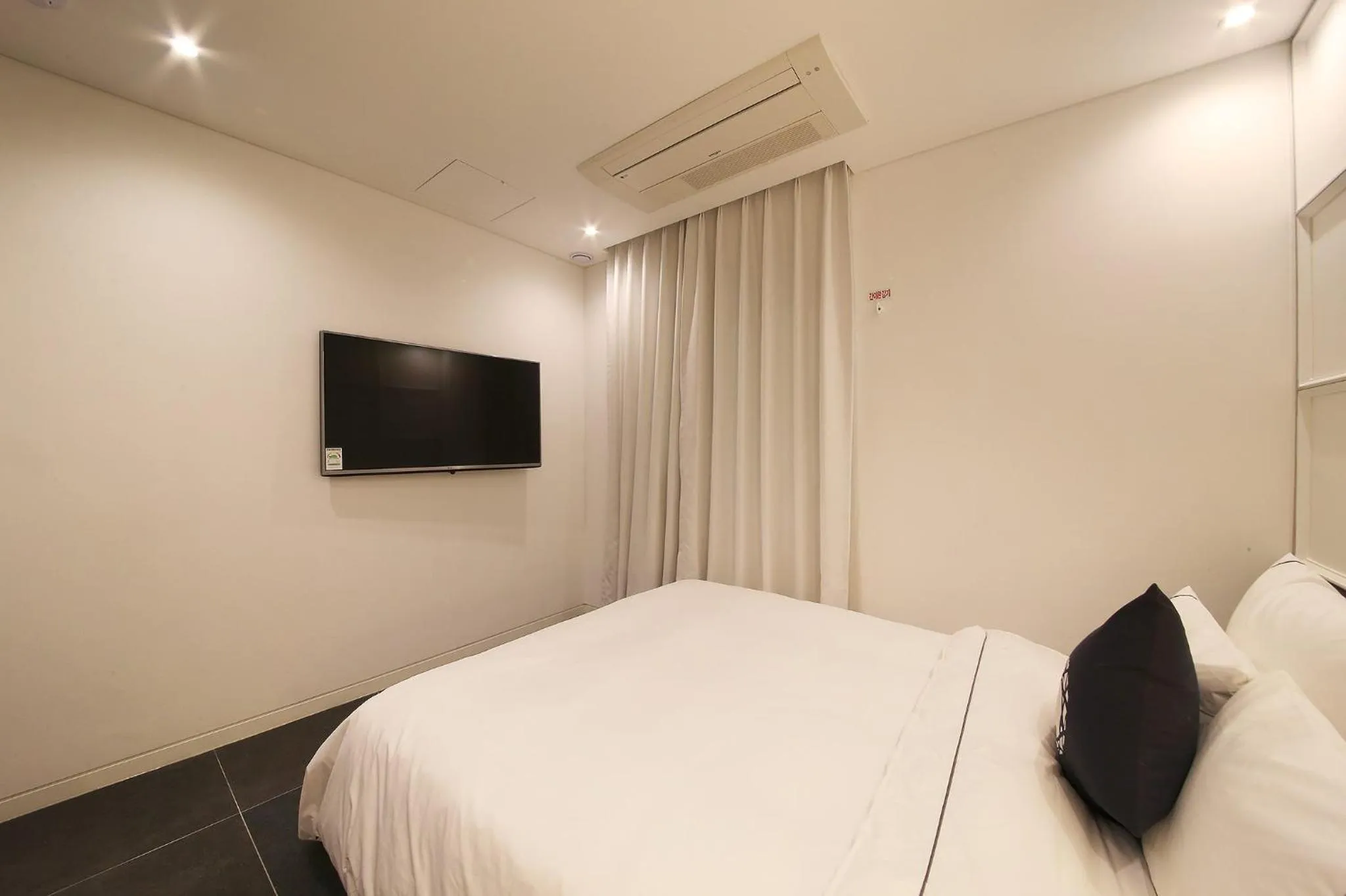 Hotel Cullinan 2 Geondae