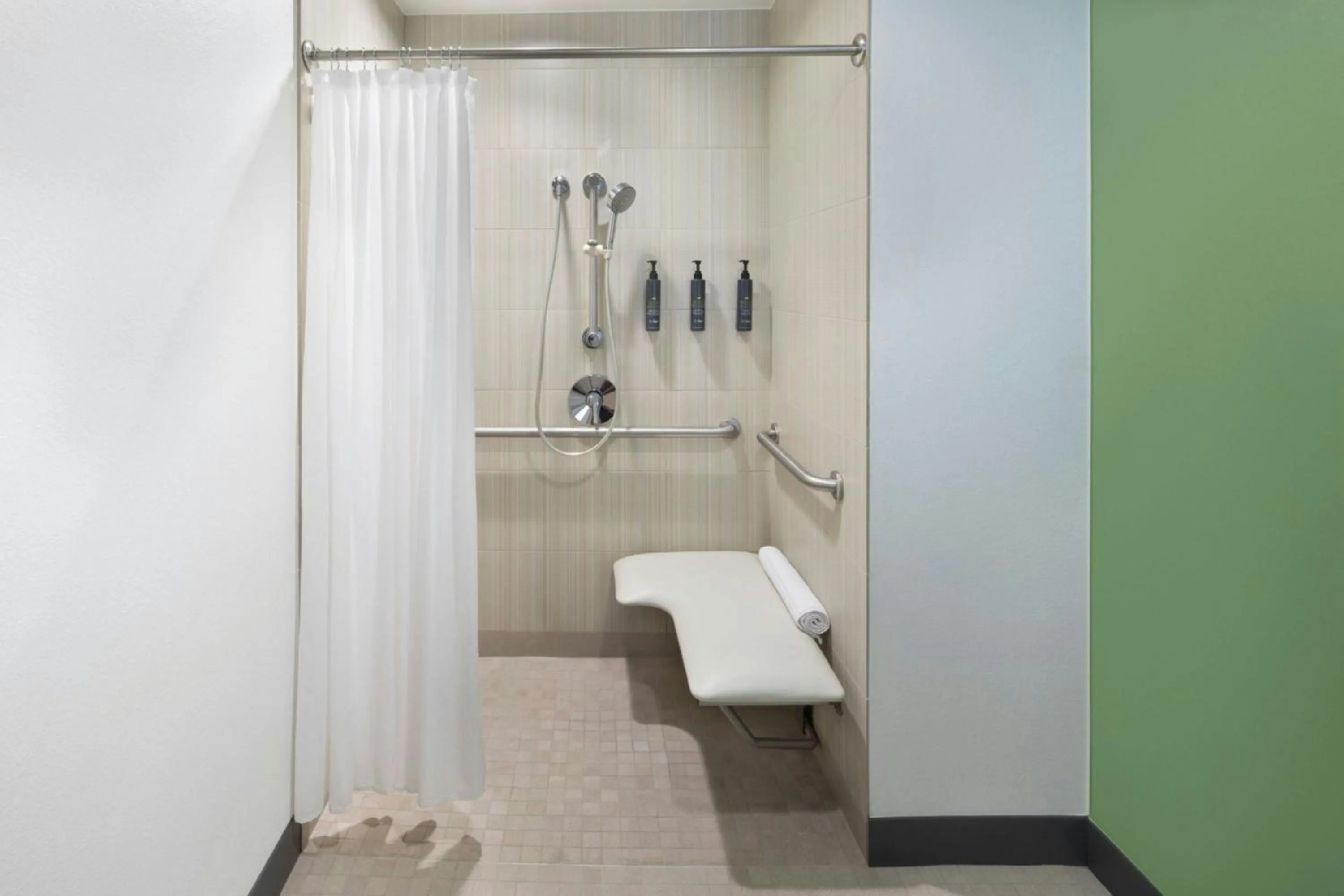 Bathroom in Aloft Phoenix Airport