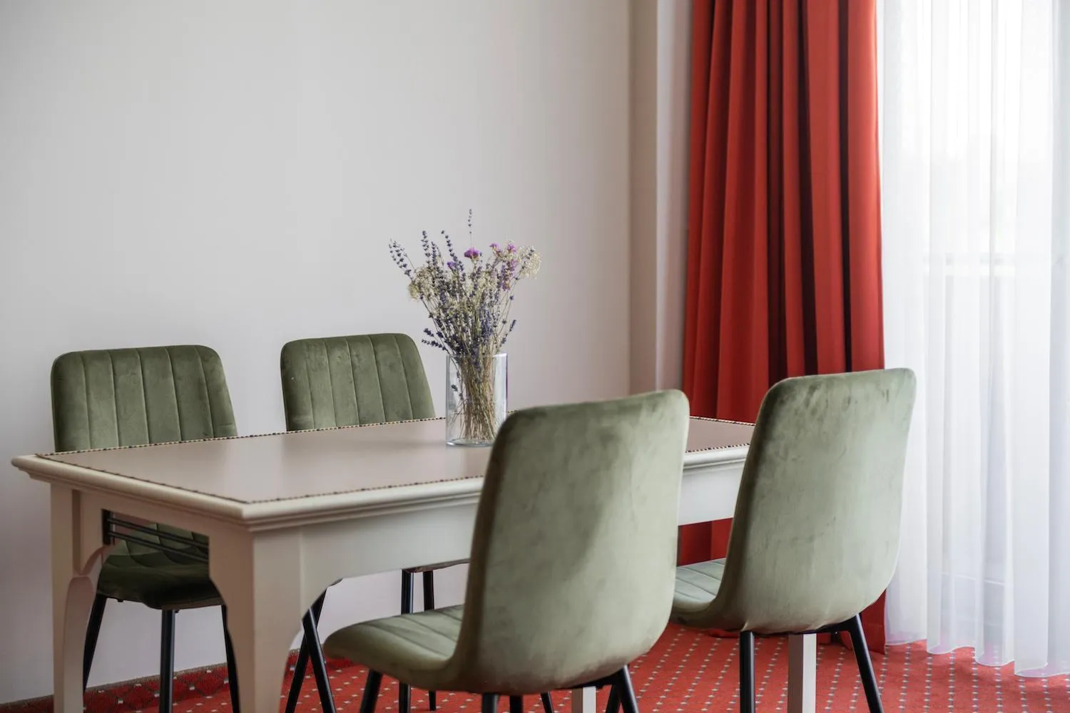 Dining area in Europa Royale Druskininkai