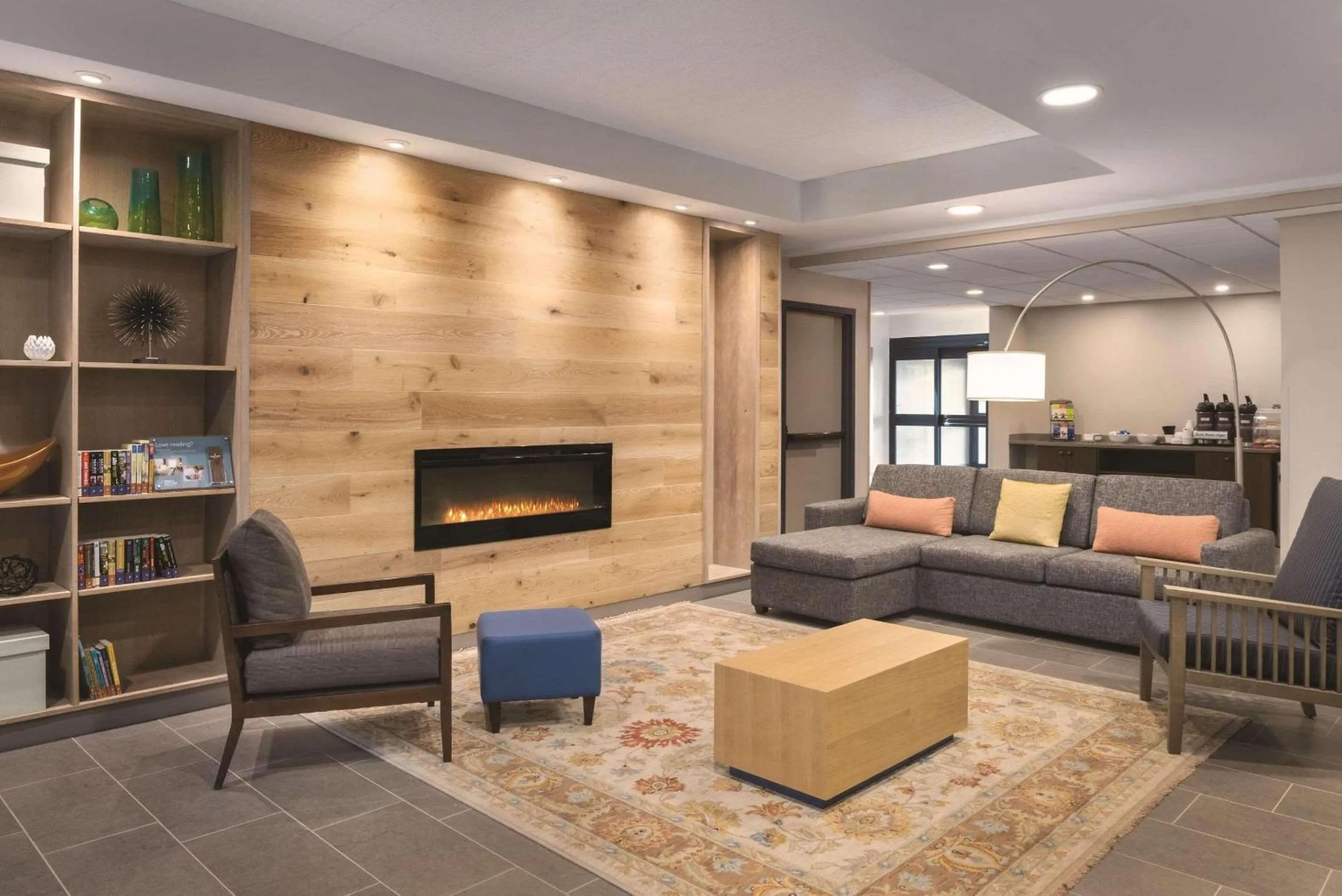 Lobby or reception in Country Inn & Suites by Radisson, La Crosse, WI