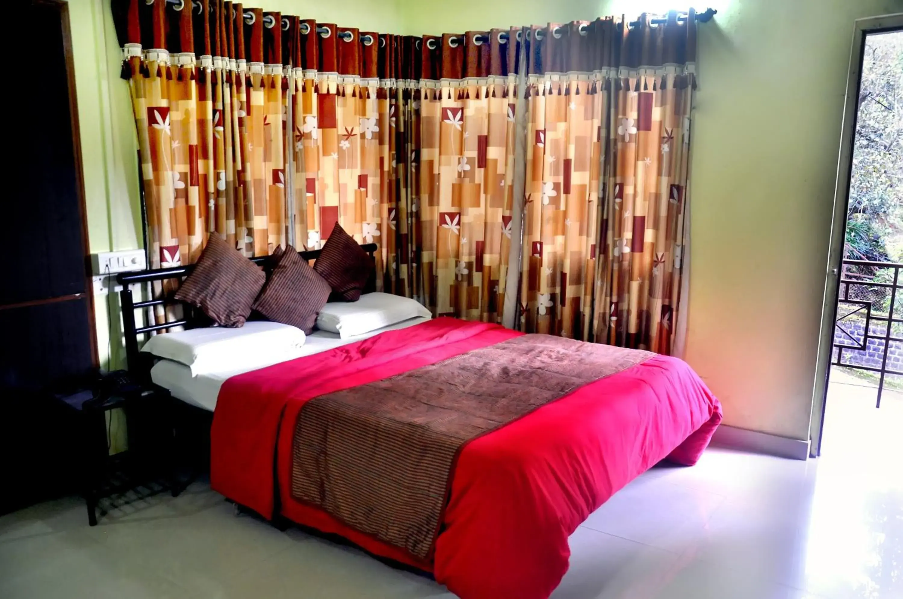 Radhanand Holiday Home Radhanand Holiday Home
