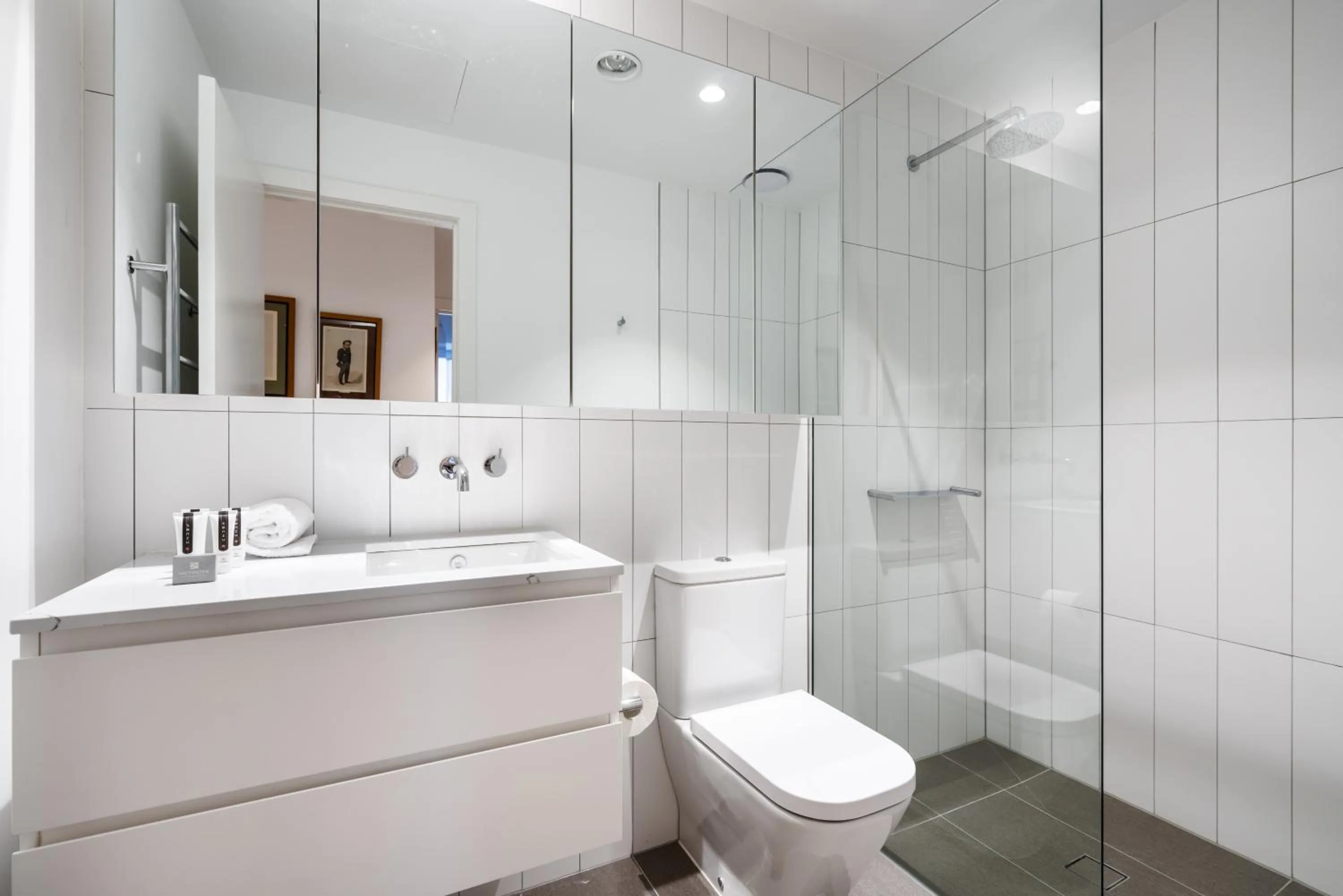 Bathroom in Anchorage Apartments Hampton